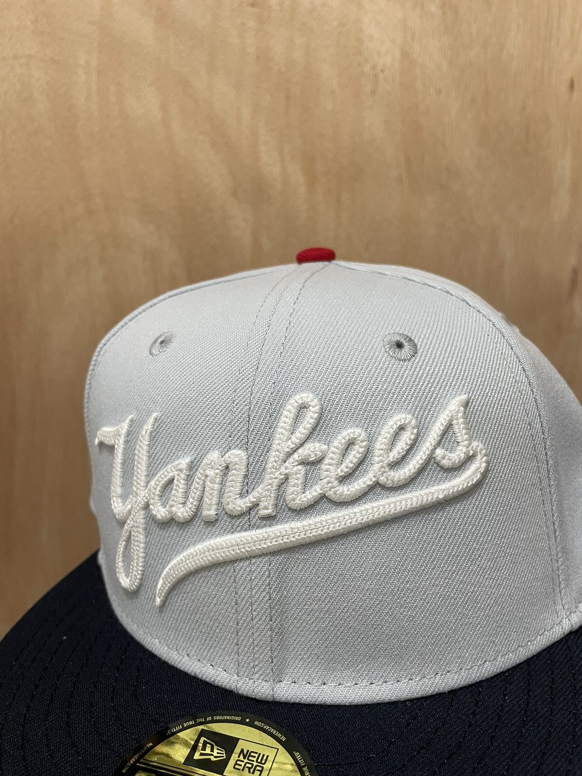 New Era Myfitteds New York Yankees chain stitched script size 7 1/4 Size ONE SIZE - 3 Thumbnail
