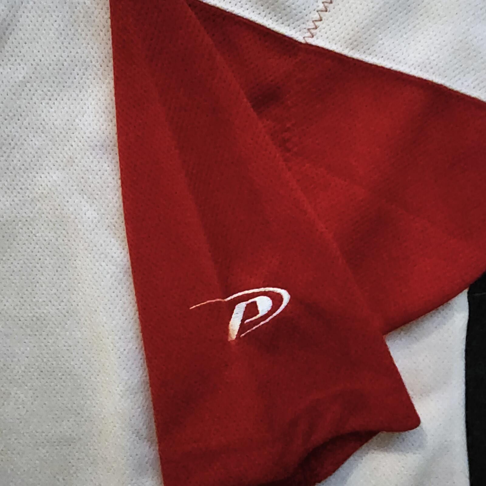 Pro Player Detroit Red Wings PRO PLAYER Hockey Jersey XL NHL Tupac '90s Size US XL / EU 56 / 4 - 6 Thumbnail