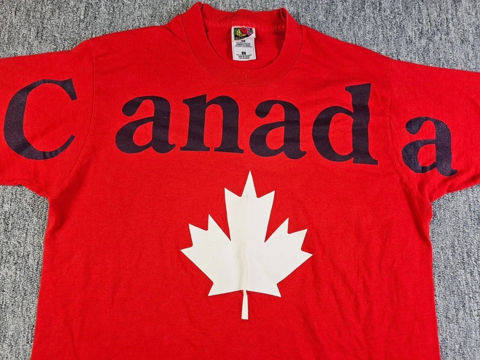 Fruit Of The Loom Vintage Canada Single Stitch Maple Leaf Tee Red Made Canada Size US M / EU 48-50 / 2 - 2 Thumbnail