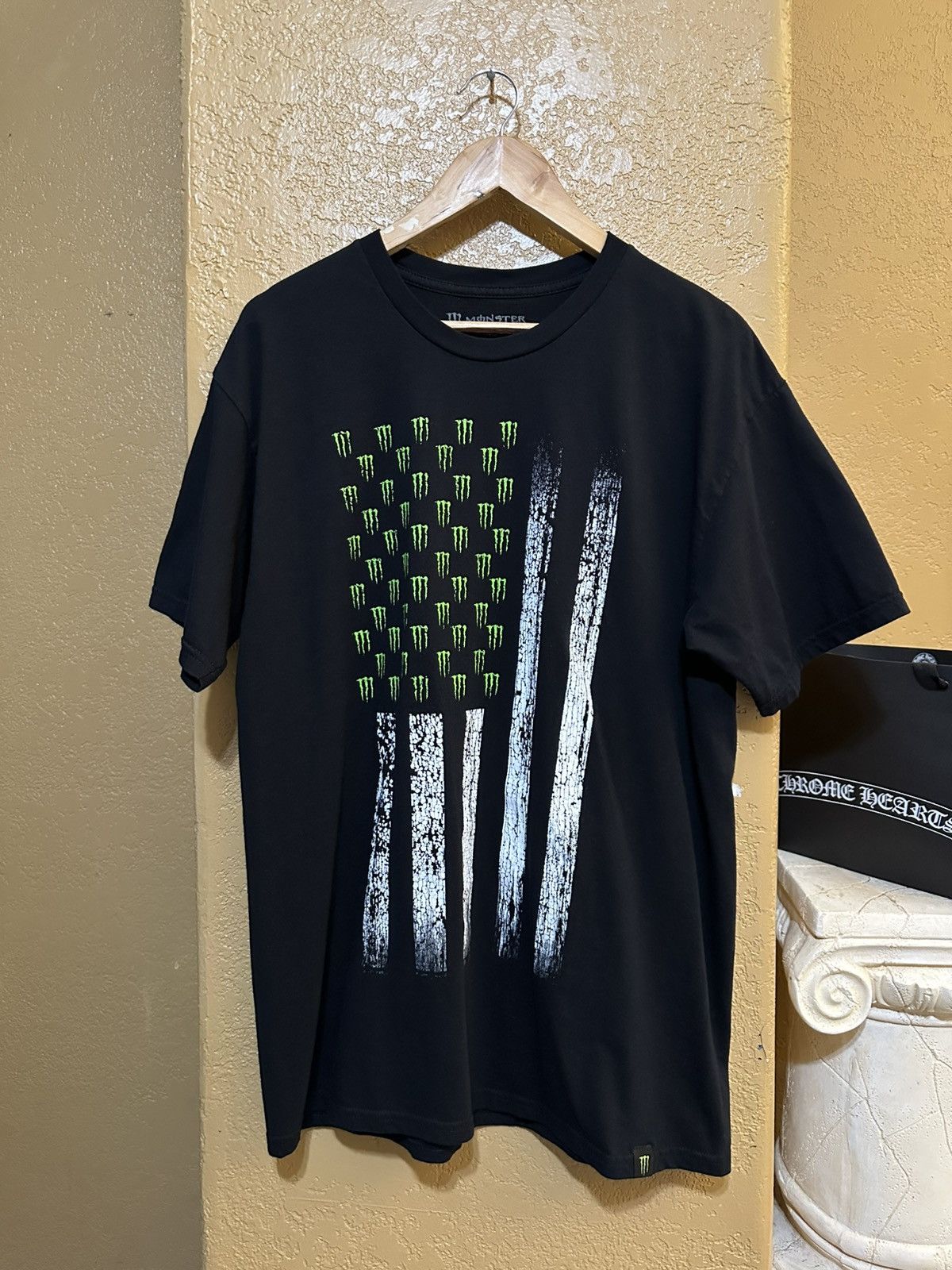 Vintage 🦠 crazy Vintage Monster Energy Flag tee shirt large Size US L / EU 52-54 / 3 - 1 Thumbnail