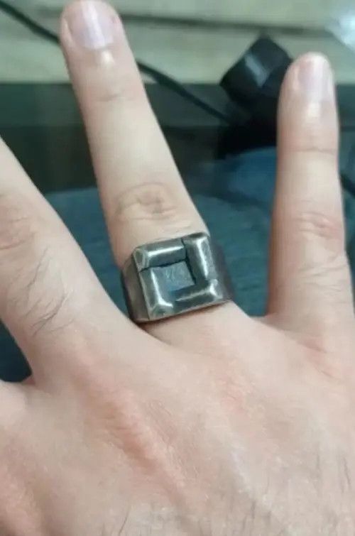 Designer Size us12 Square Ring Size ONE SIZE - 3 Thumbnail