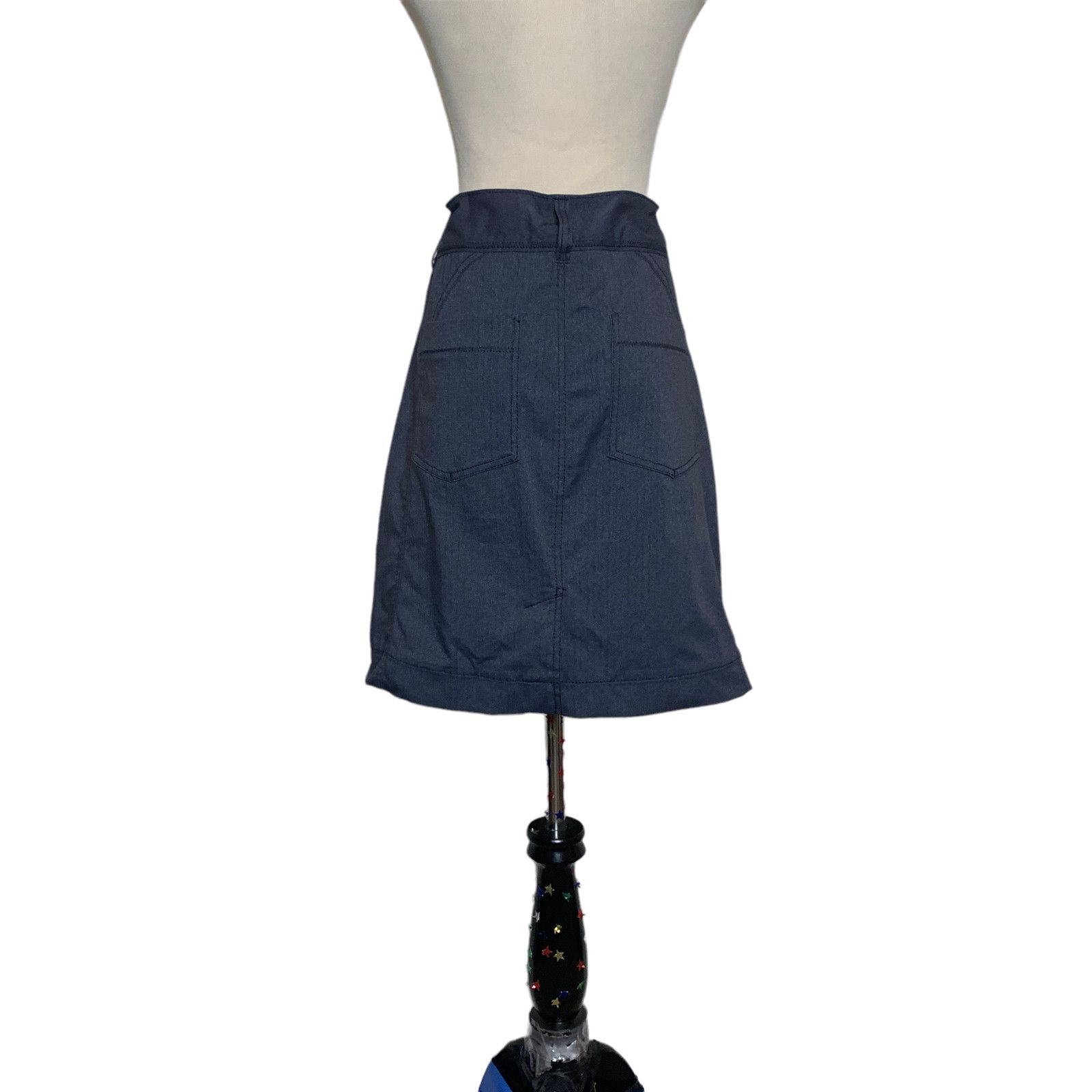 Athleta Athleta gray casual everyday mini skirt size 10 Size 32" / US 10 / IT 46 - 8 Thumbnail
