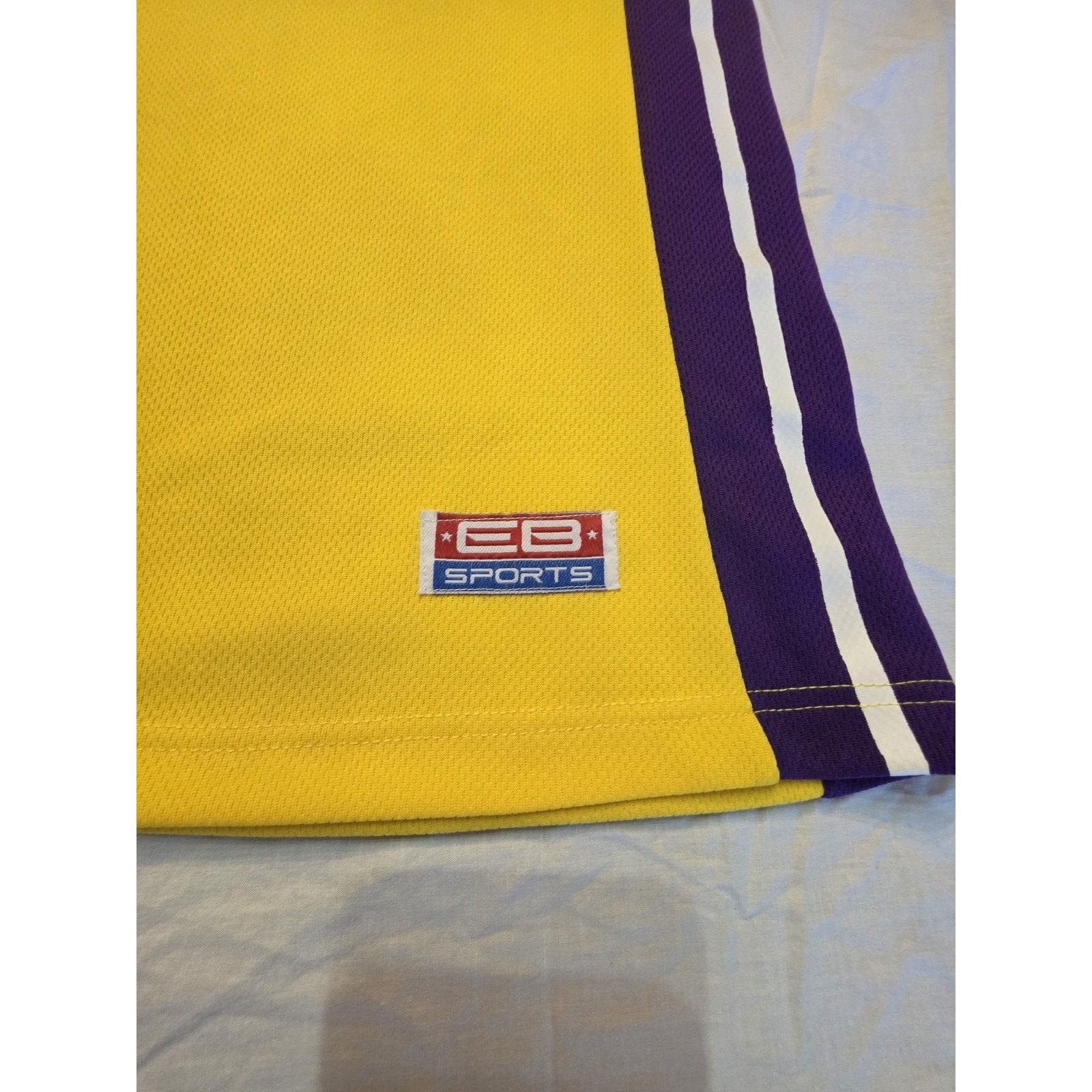Other Los Angeles Lakers #32 Men's Size Xl Baseball Jersey Size US XL / EU 56 / 4 - 3 Thumbnail