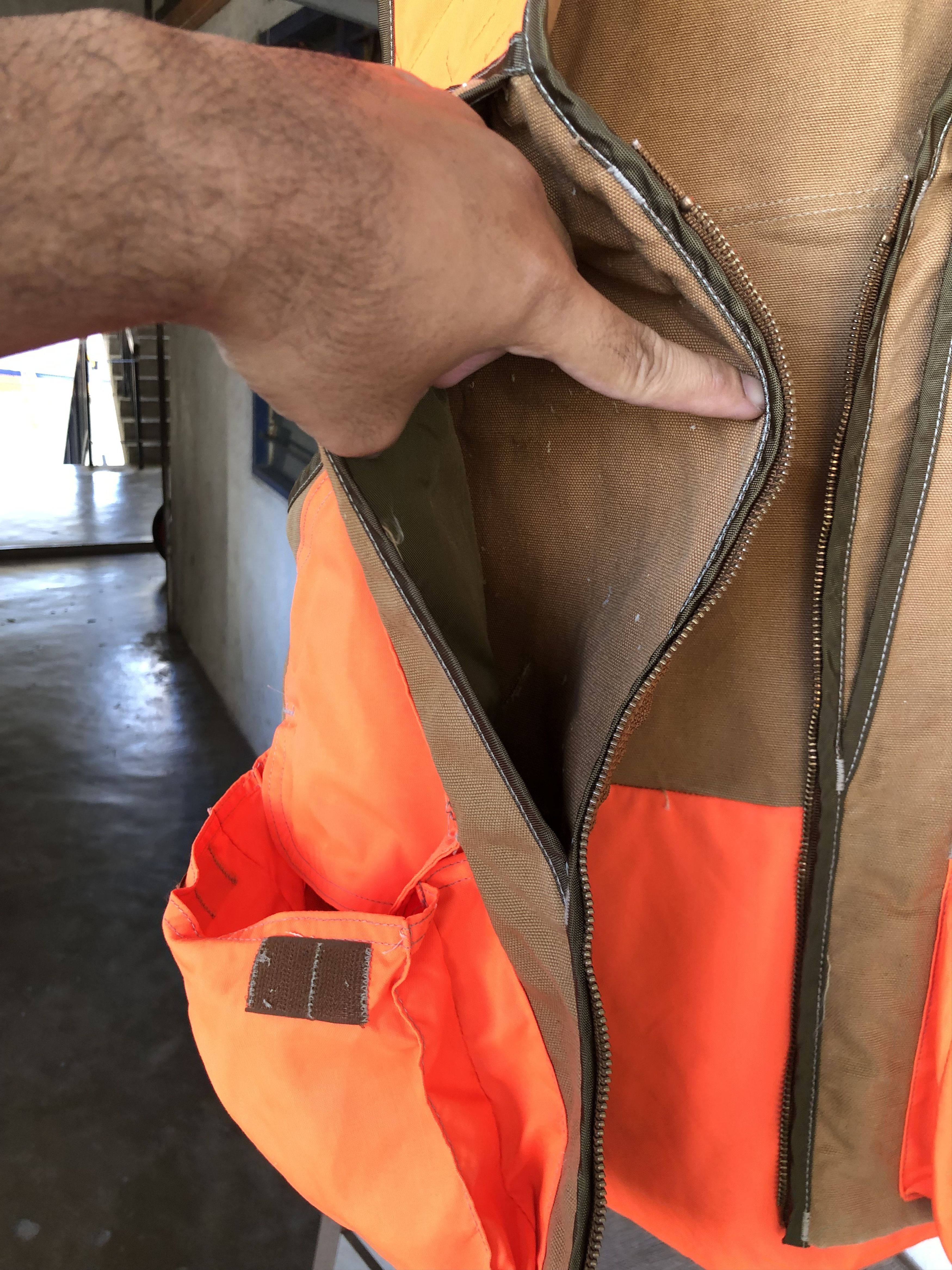 Carhartt Rare❗️Vintage Carhartt Blaze Orange Game Hunting Vest Jacket Size US XL / EU 56 / 4 - 18 Thumbnail