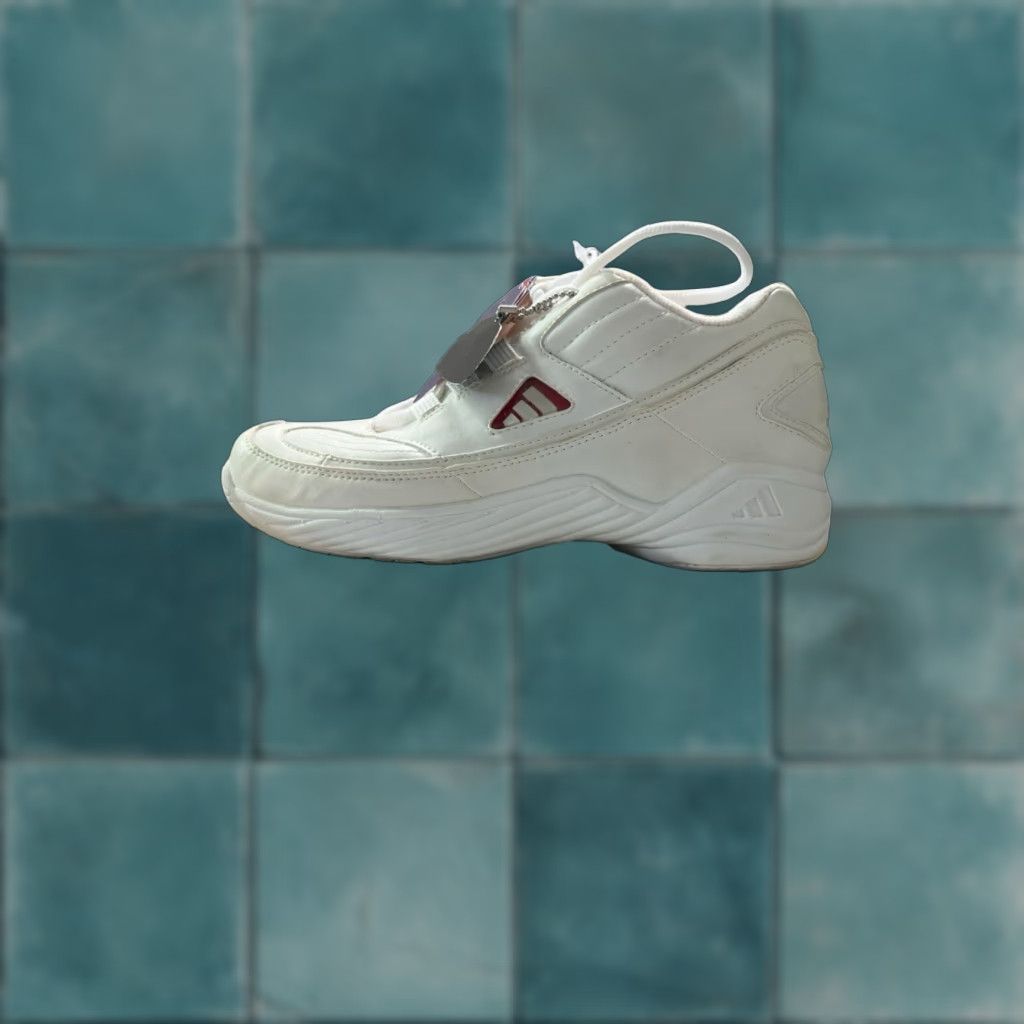 Adidas VINTAGE adidas Mid Sneaker Womens 6.5 White NIB 00s Clearview Mid Sneaker Size US 7 / IT 37 - 1 Thumbnail