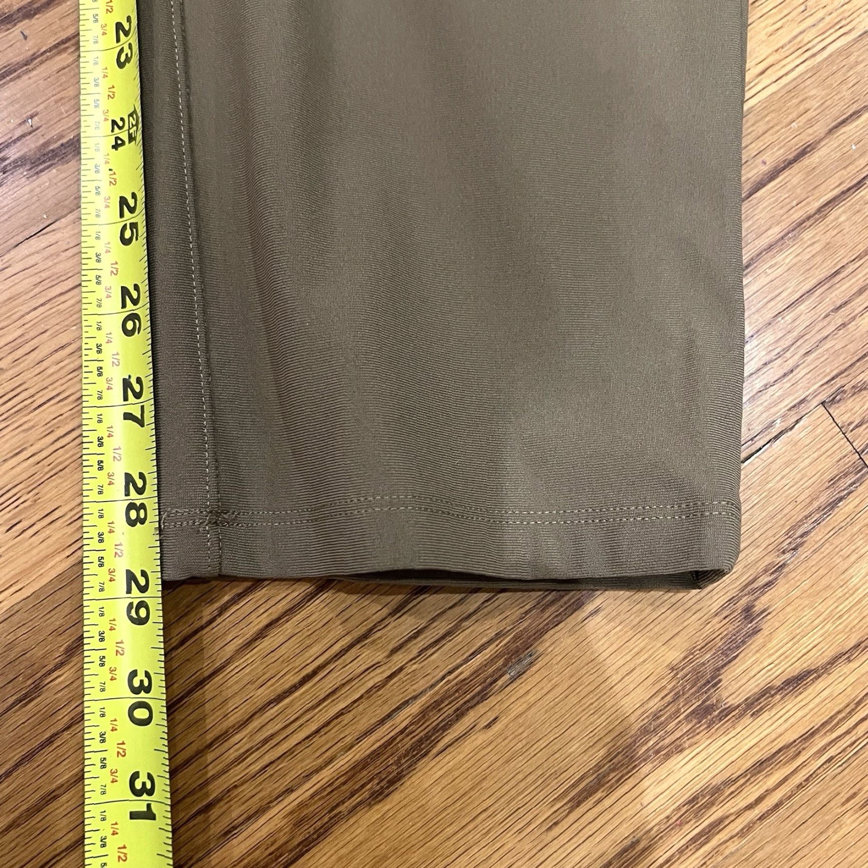 Lululemon VINTAGE Lululemon Golf Pants Men’s 32x28 Slim Chino Artifact Performance Warpstreme Size US 32 / EU 48 - 6 Thumbnail
