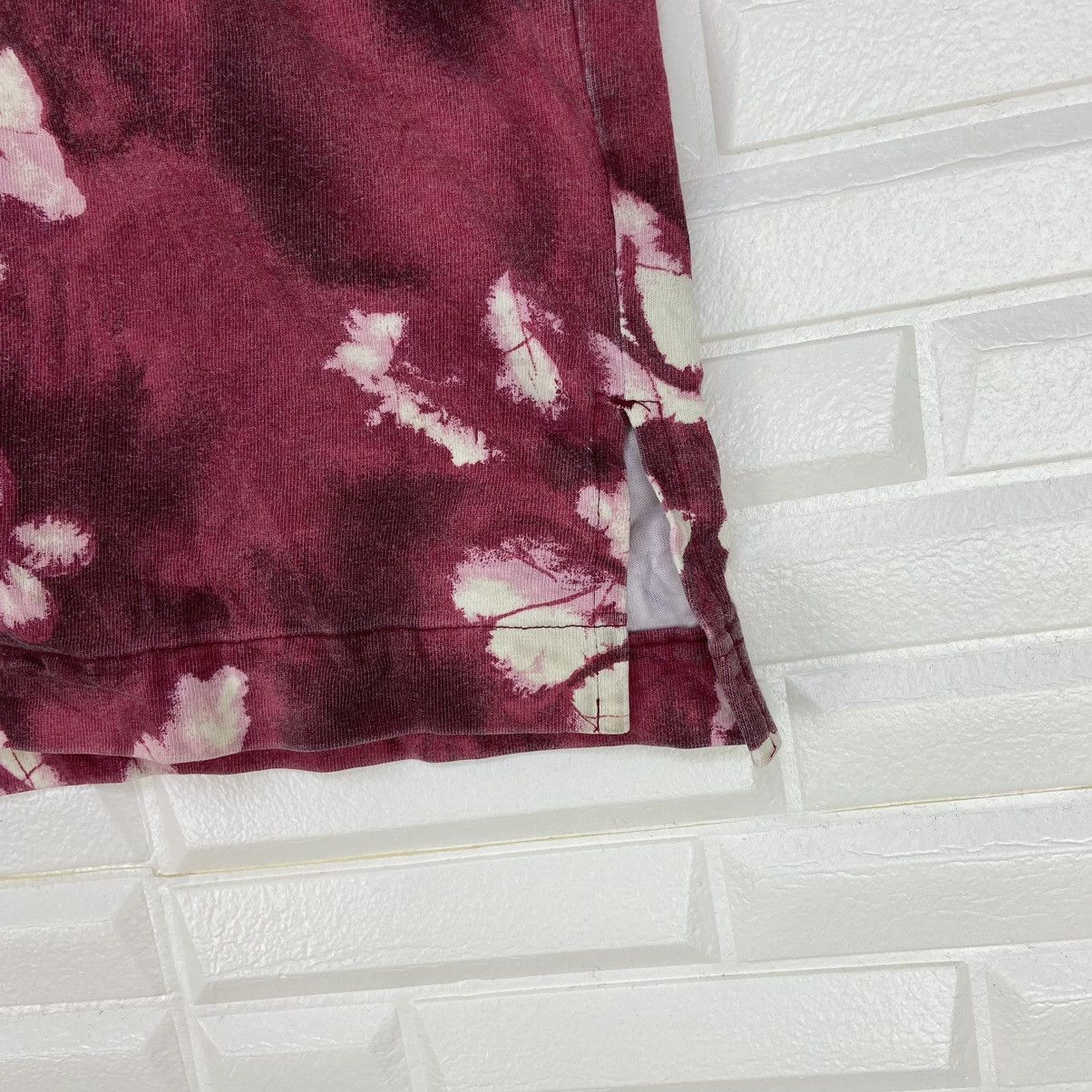 Art Comes First × Helly Hansen Helly Hansen Hawaiian Hibiscus Full Print Shirt Button Down Size US M / EU 48-50 / 2 - 6 Thumbnail