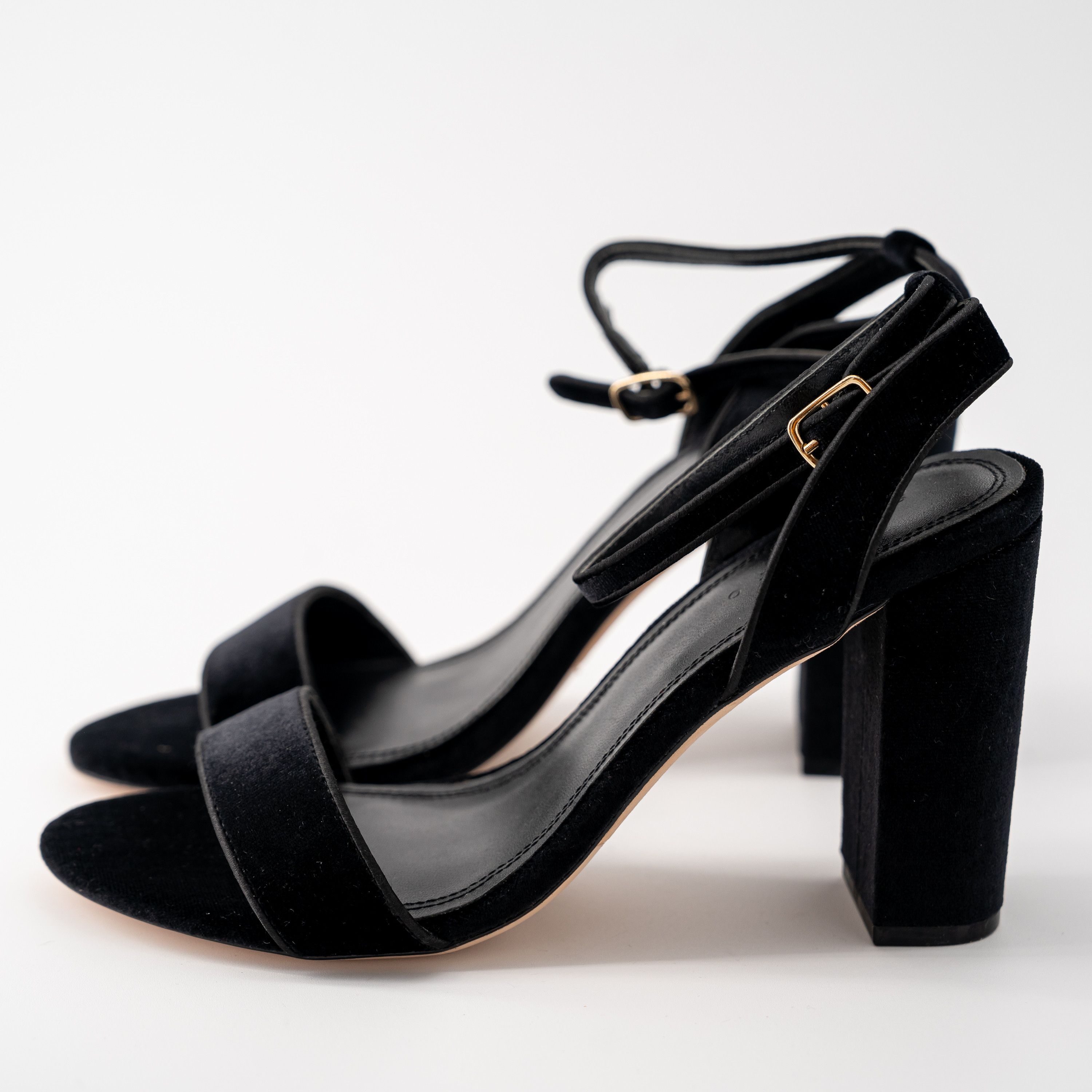 Sandro 40 Sandro Black Sandals Velvet Heels Adrianne Size US 10 / IT 40 - 4 Thumbnail