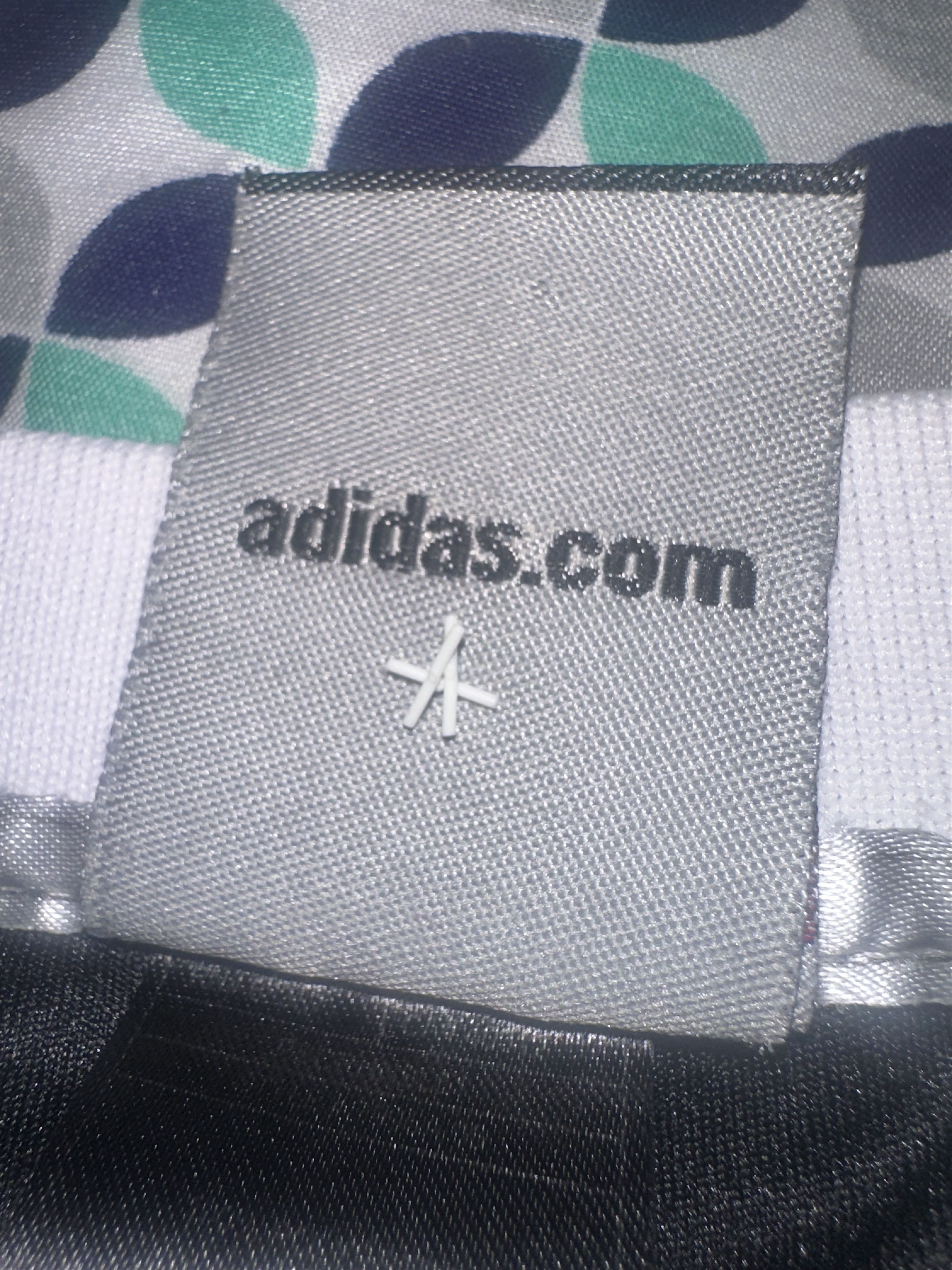 Adidas Adidas Authentic Kobe Bryant Los Angeles Lakers jersey Size US S / EU 44-46 / 1 - 8 Thumbnail