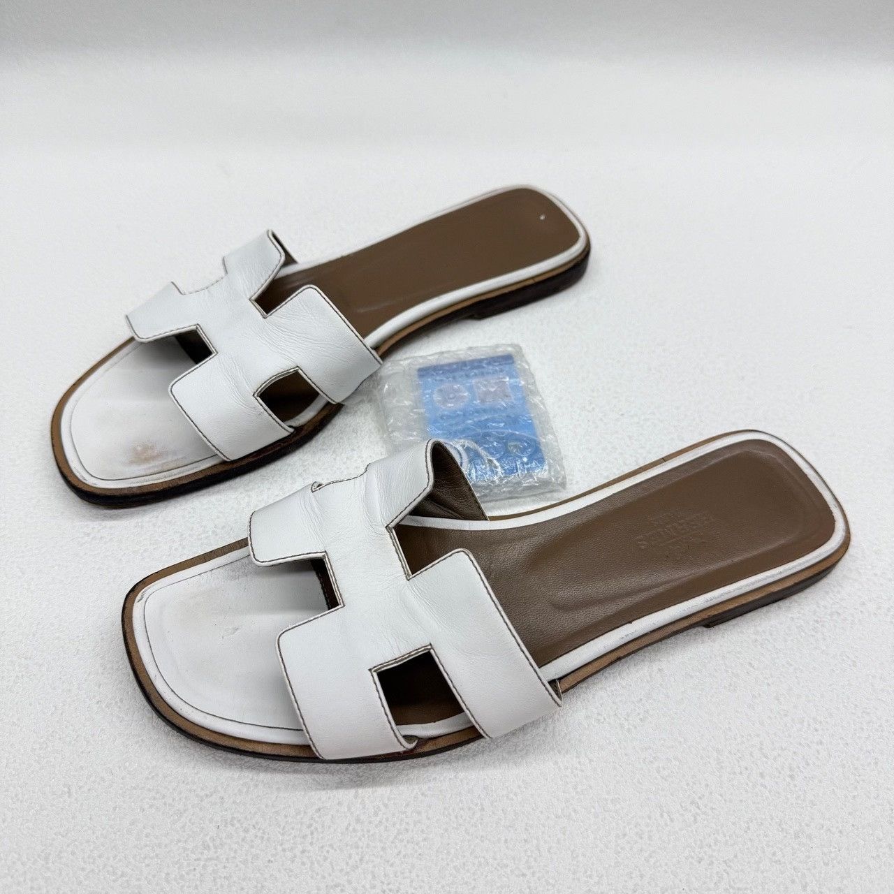 Hermes Hermes White Sandals us_6-5 Women Size US 6.5 / IT 36.5 - 1 Thumbnail