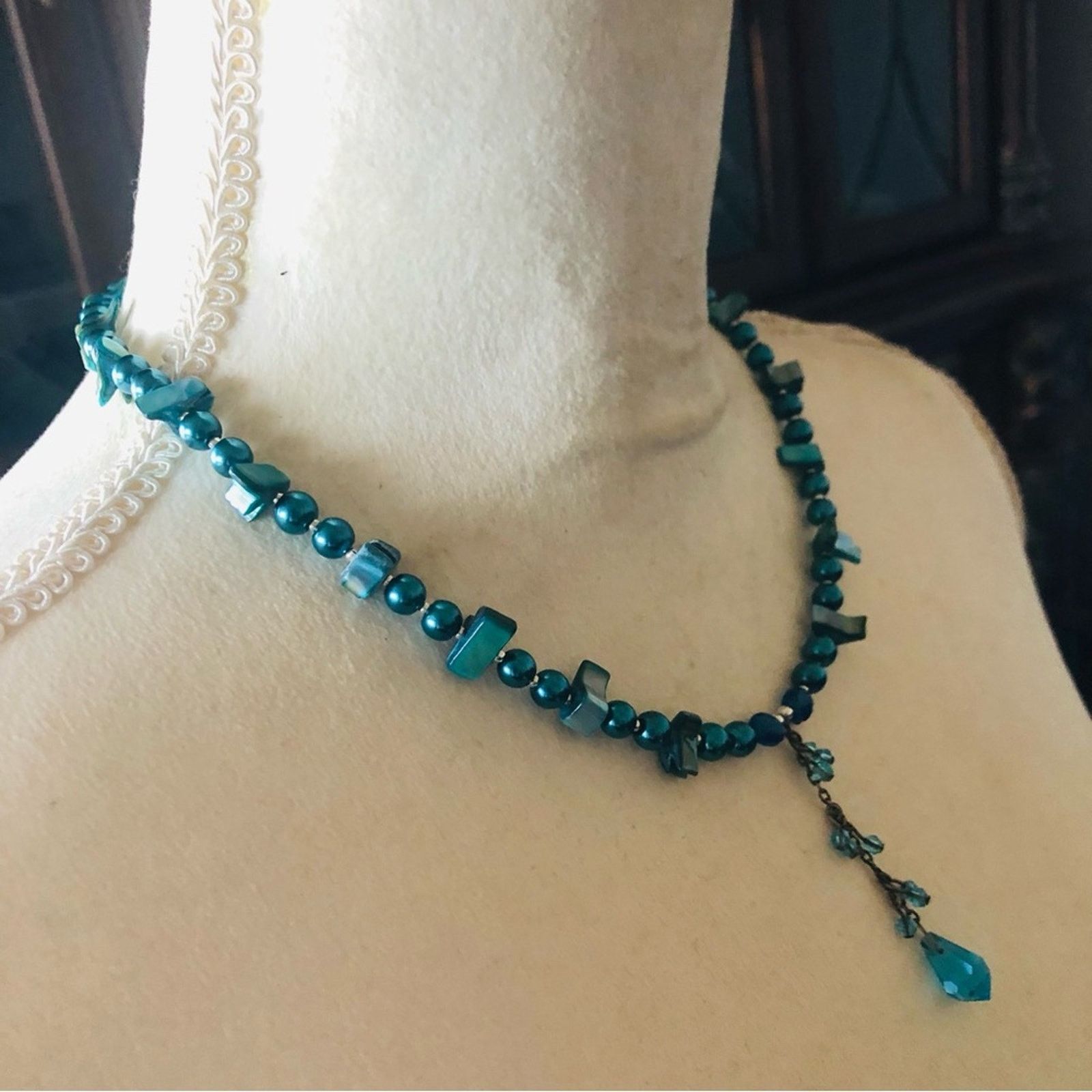 Handmade Handcrafted repurpose peacock crystal Pearl necklace Size ONE SIZE - 3 Thumbnail