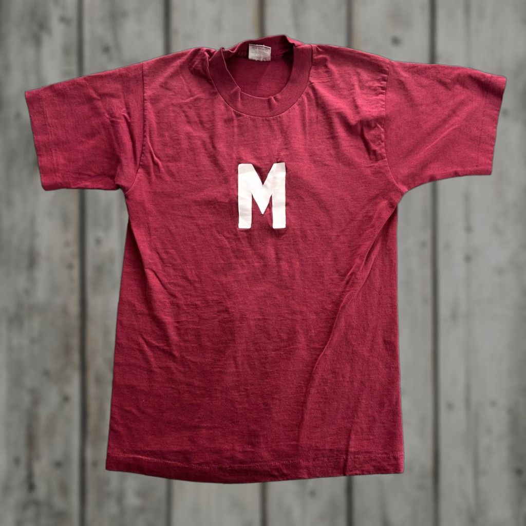Fruit Of The Loom VINTAGE Fruit of the Loom T-Shirt Men Small Red Workwear Retro 90s Logo Short Sleeve Size US S / EU 44-46 / 1 - 1 Thumbnail