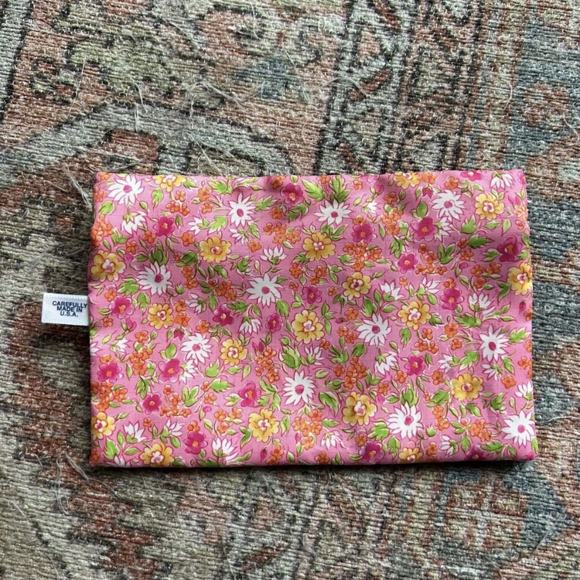 LeSportsac Vintage Lesportsac Pink Floral Zip Pouch Size ONE SIZE - 2 Thumbnail
