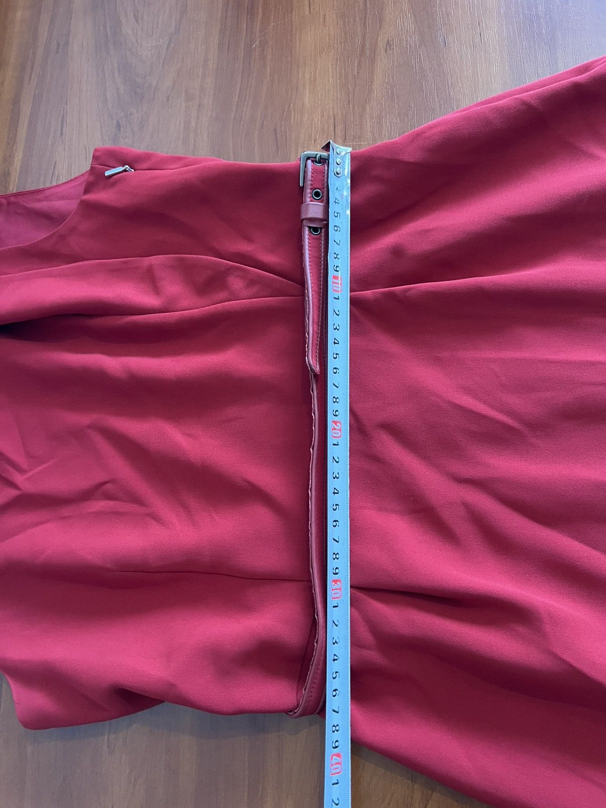 Max Mara MAX MARA ITALIAN MADE RED TRIACETATE SLEEVELESS SOLID DRESS Size XL / US 12-14 / IT 48-50 - 17 Thumbnail