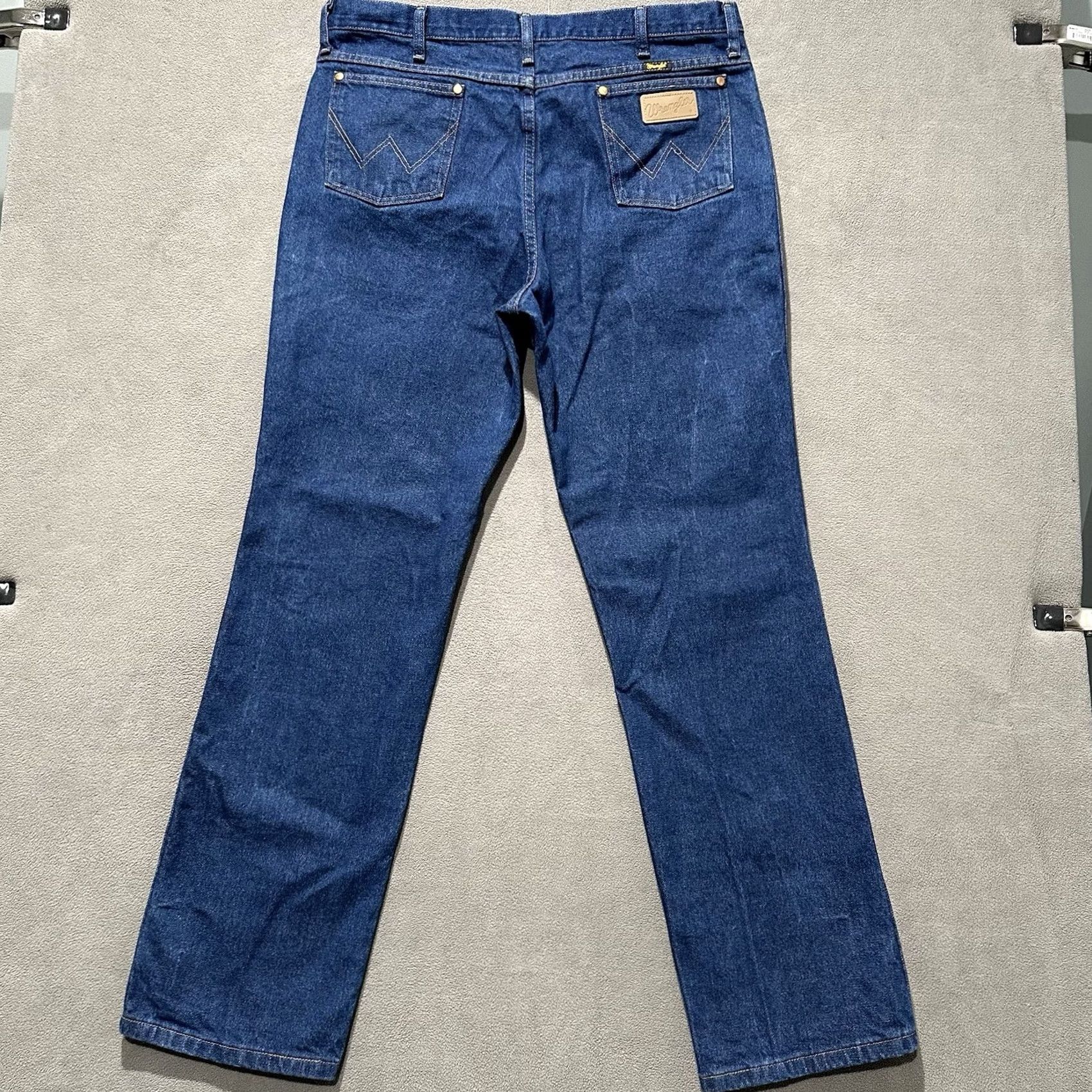 Wrangler Vintage Wrangler Jeans Men 38x34 936PWD Relaxed Cowboy Cut Blue Denim Western Size US 38 / EU 54 - 2 Thumbnail