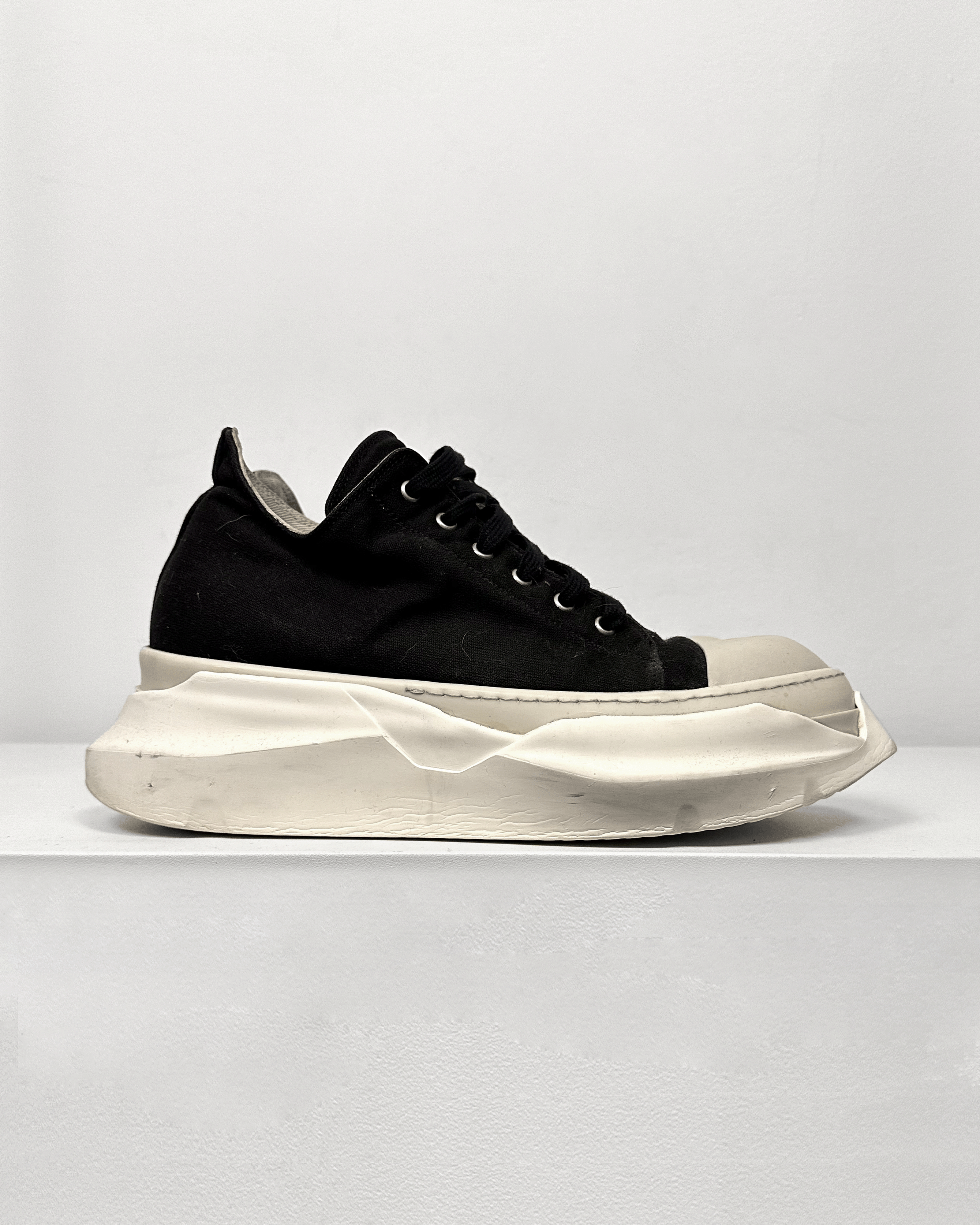 Rick Owens Rick Owens Abstract Low Ramones Size US 10.5 / EU 43-44 - 3 Thumbnail
