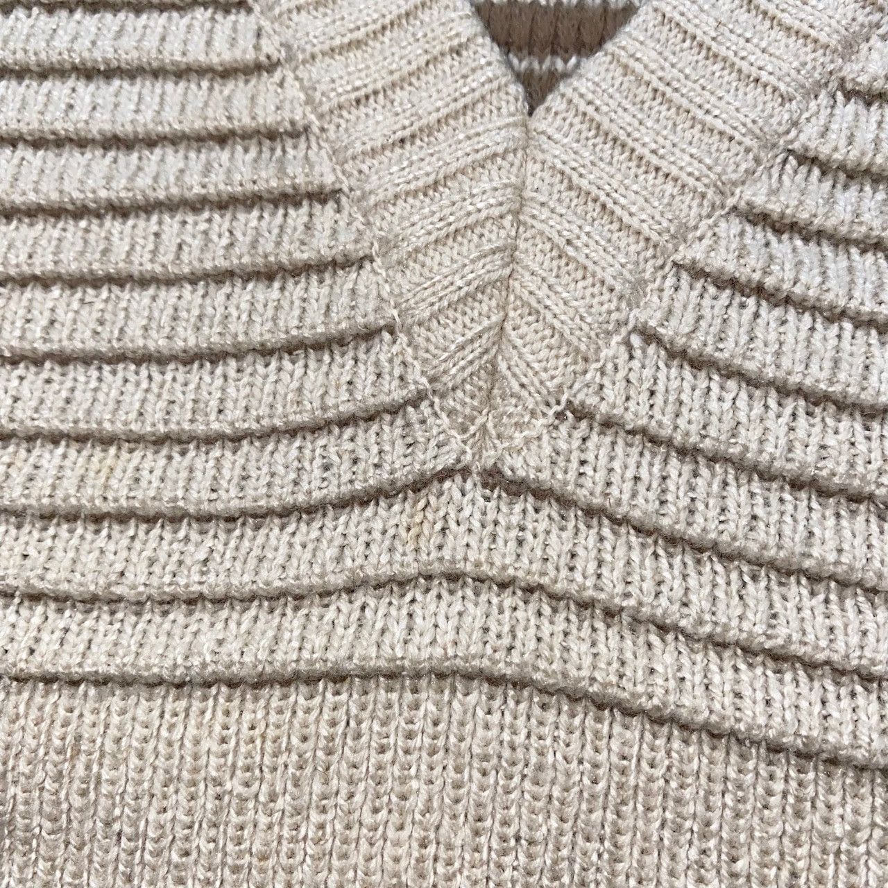 Issey Miyake ISSEY MIYAKE 1970s V-neck sweater Size US M / EU 48-50 / 2 - 6 Thumbnail