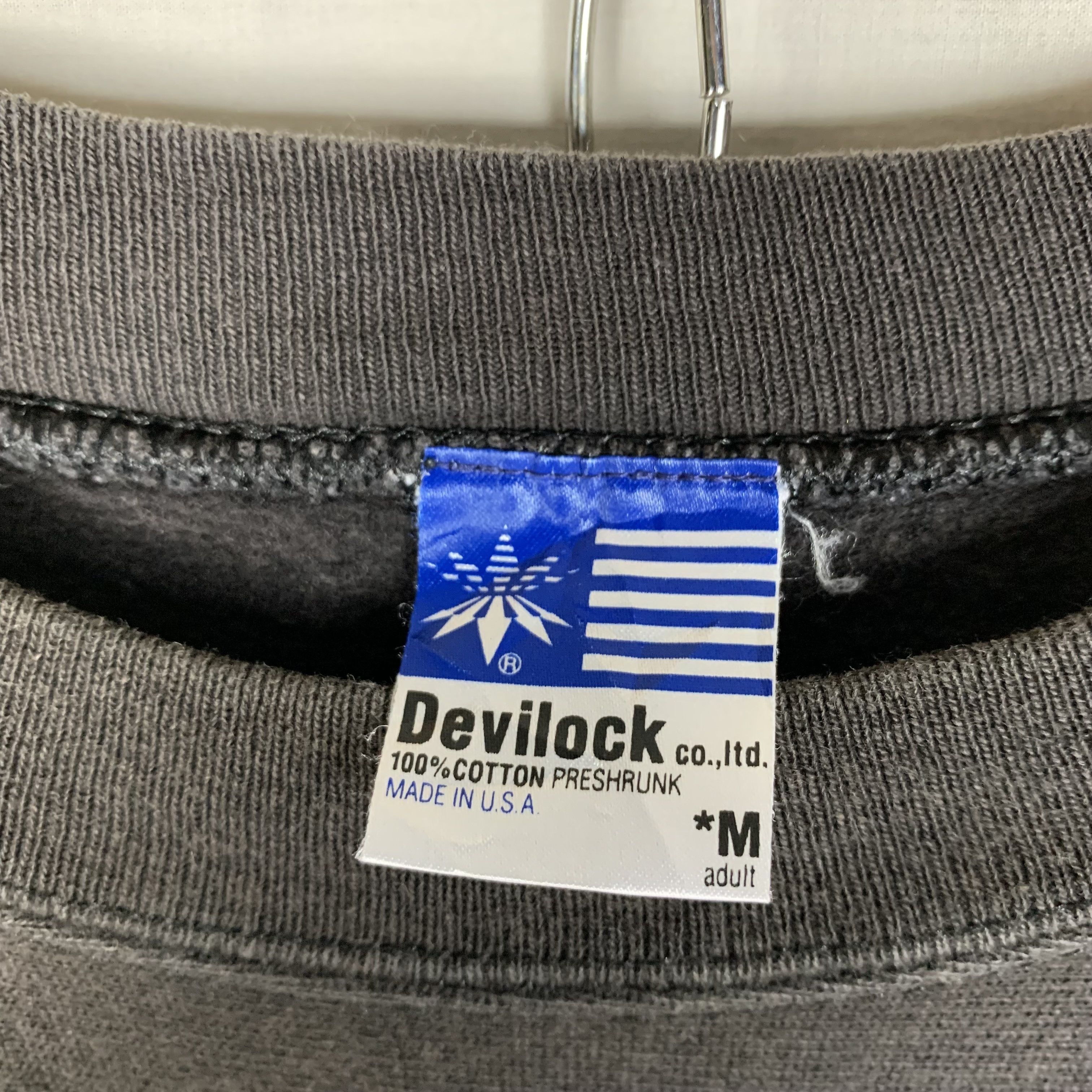 Devilock Vintage Devilock Streetwear Sweatshirt Crewneck Size US M / EU 48-50 / 2 - 4 Thumbnail