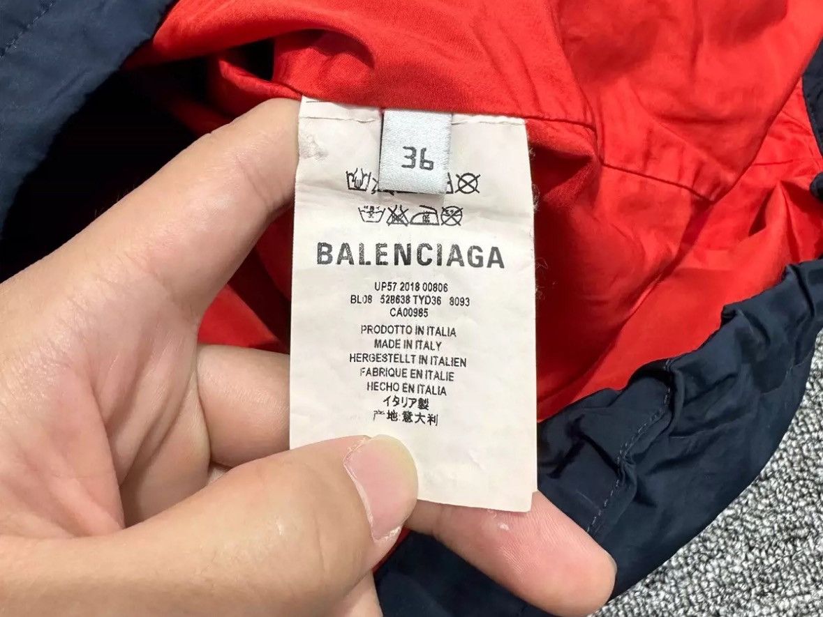 Balenciaga Balenciaga color blocked subtitle submachine jacket Size US S / EU 44-46 / 1 - 4 Thumbnail