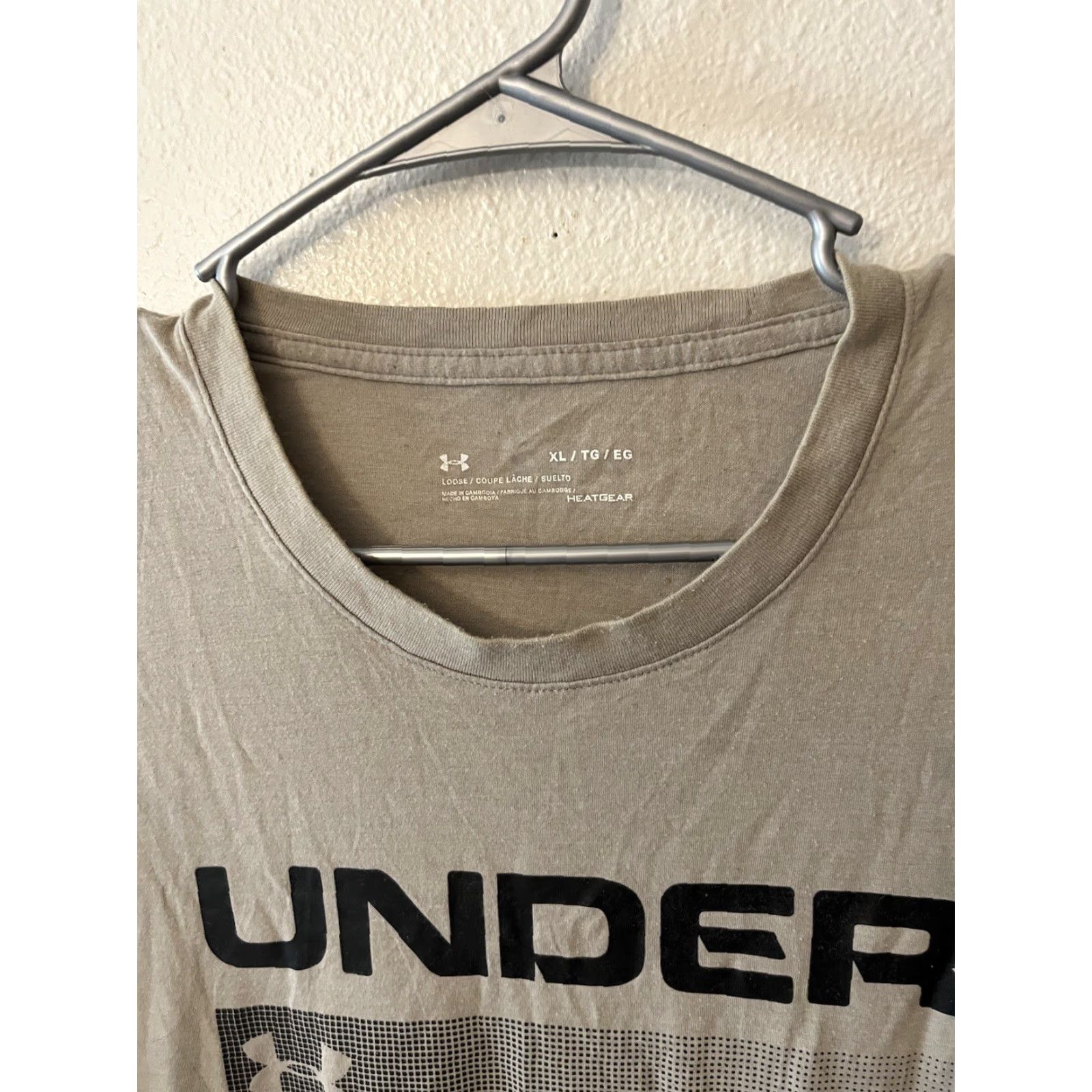 Under Armour VINTAGE Under Armour T-Shirt Mens Gray Short Sleeve Crew Neck Graphic XL Adult Regular Size Cotton Logo Modern 2010s Mens Size US XL / EU 56 / 4 - 2 Thumbnail