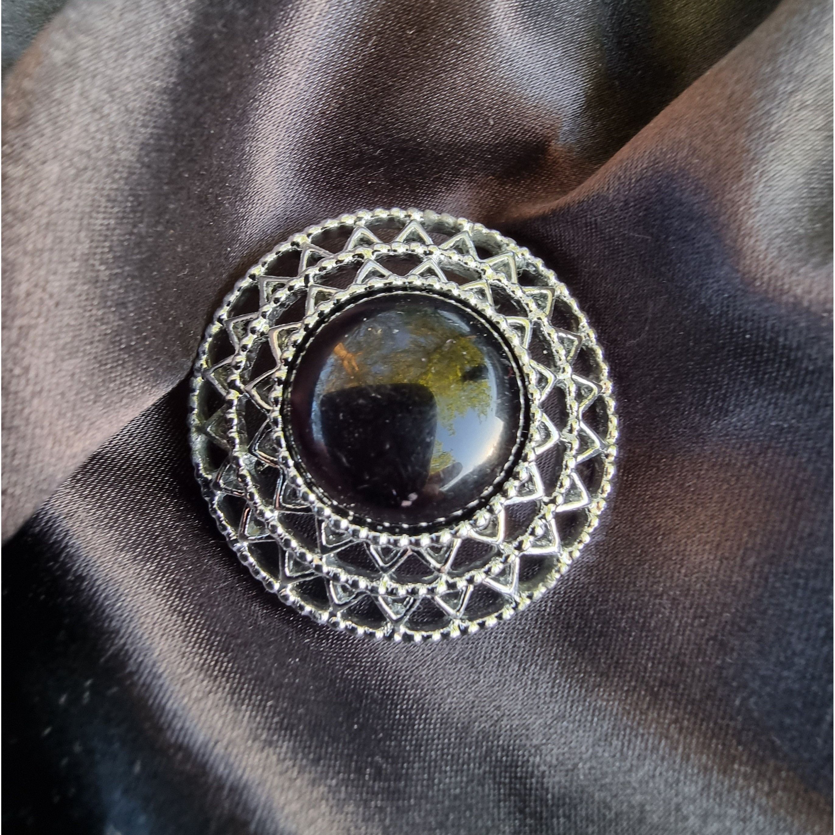Vintage Vintage SARAH COVENTRY Signed Round Brooch Pin Black And Sil Size ONE SIZE - 3 Thumbnail