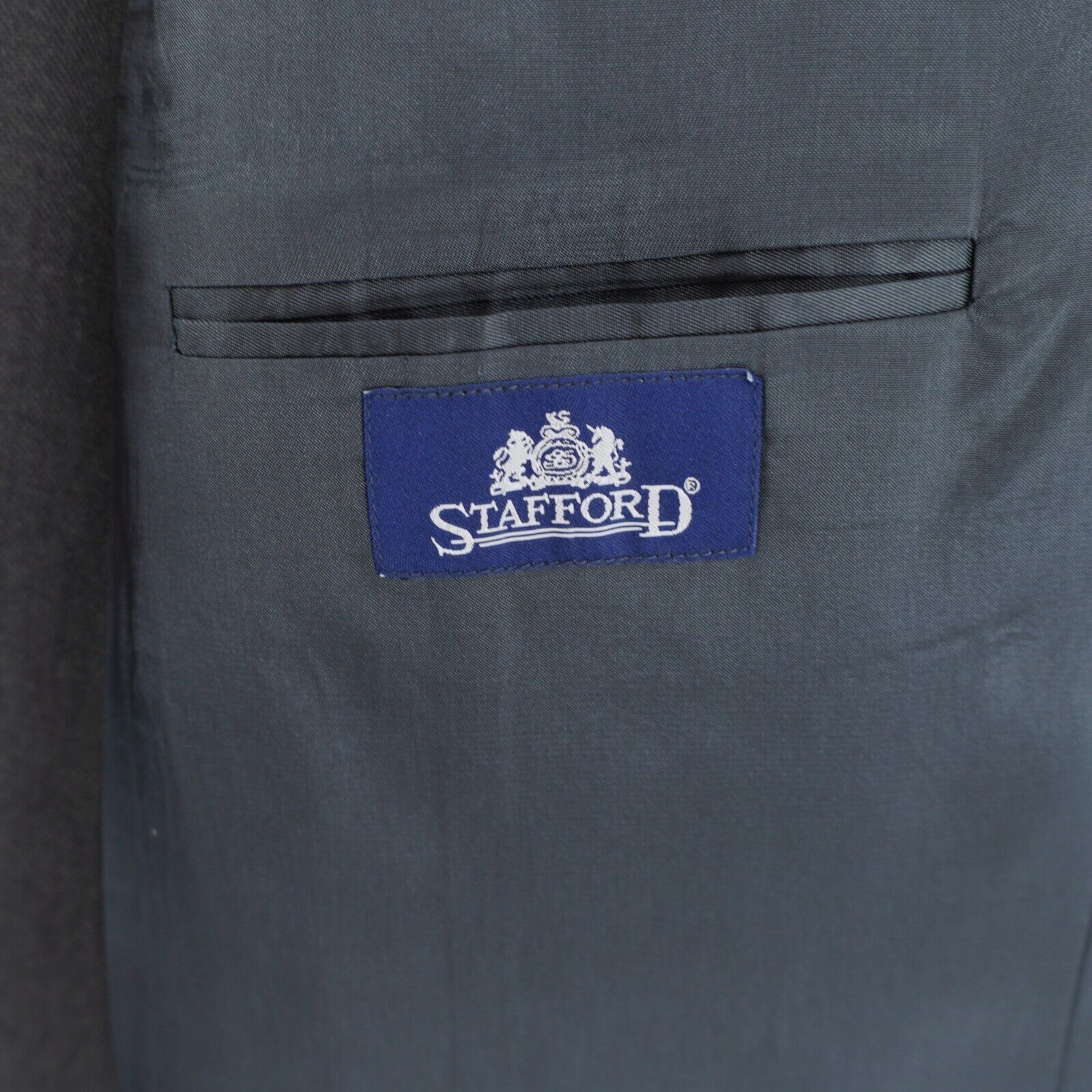 Stafford Stafford Gray Worsted Wool Polyester 2 Silver Button Blazer Size 38L - 8 Thumbnail