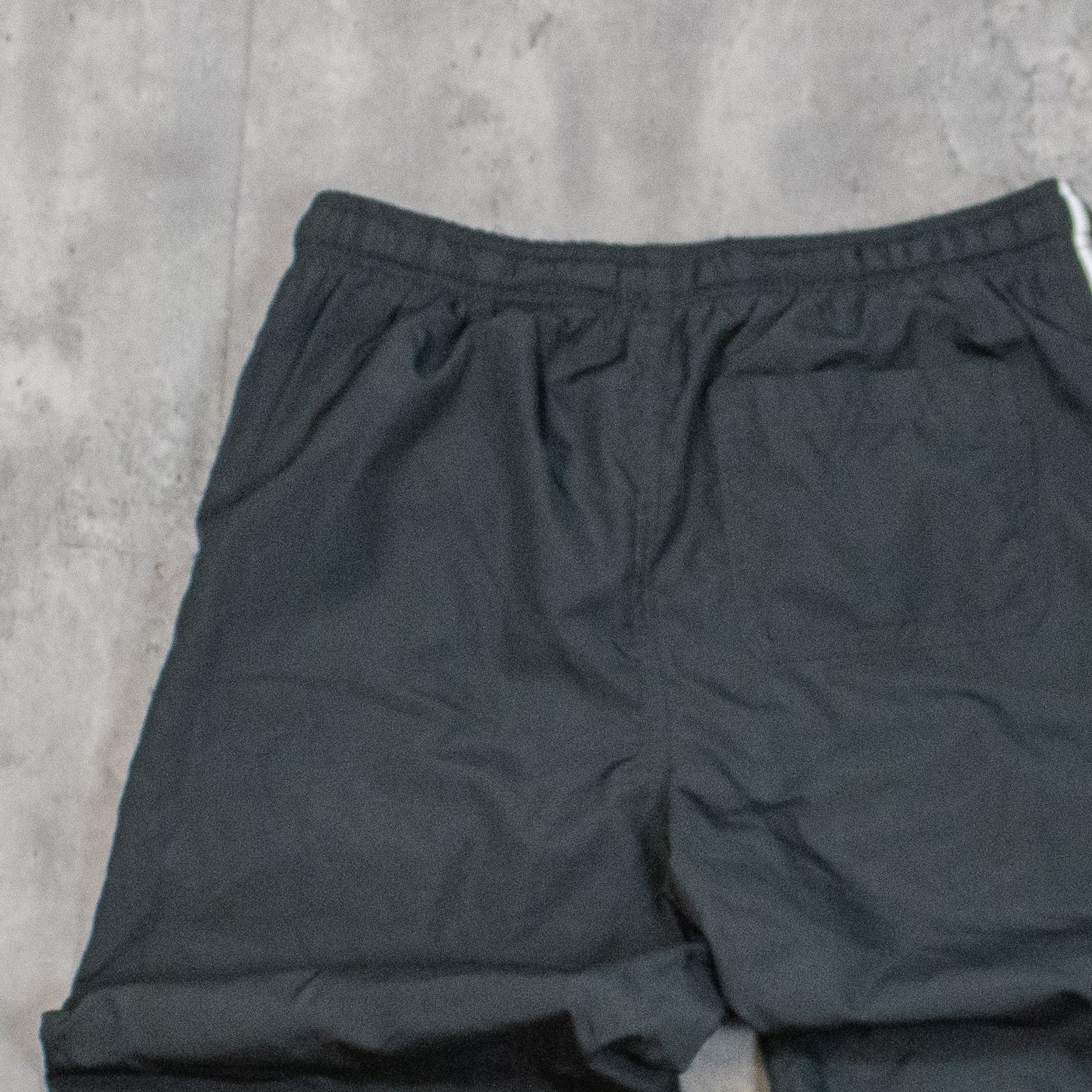 Oshkosh Y2K 00's Osh Kosh Baggy Relax Fit Wide Stripped Track Pant's Size US 26 / EU 42 - 15 Thumbnail