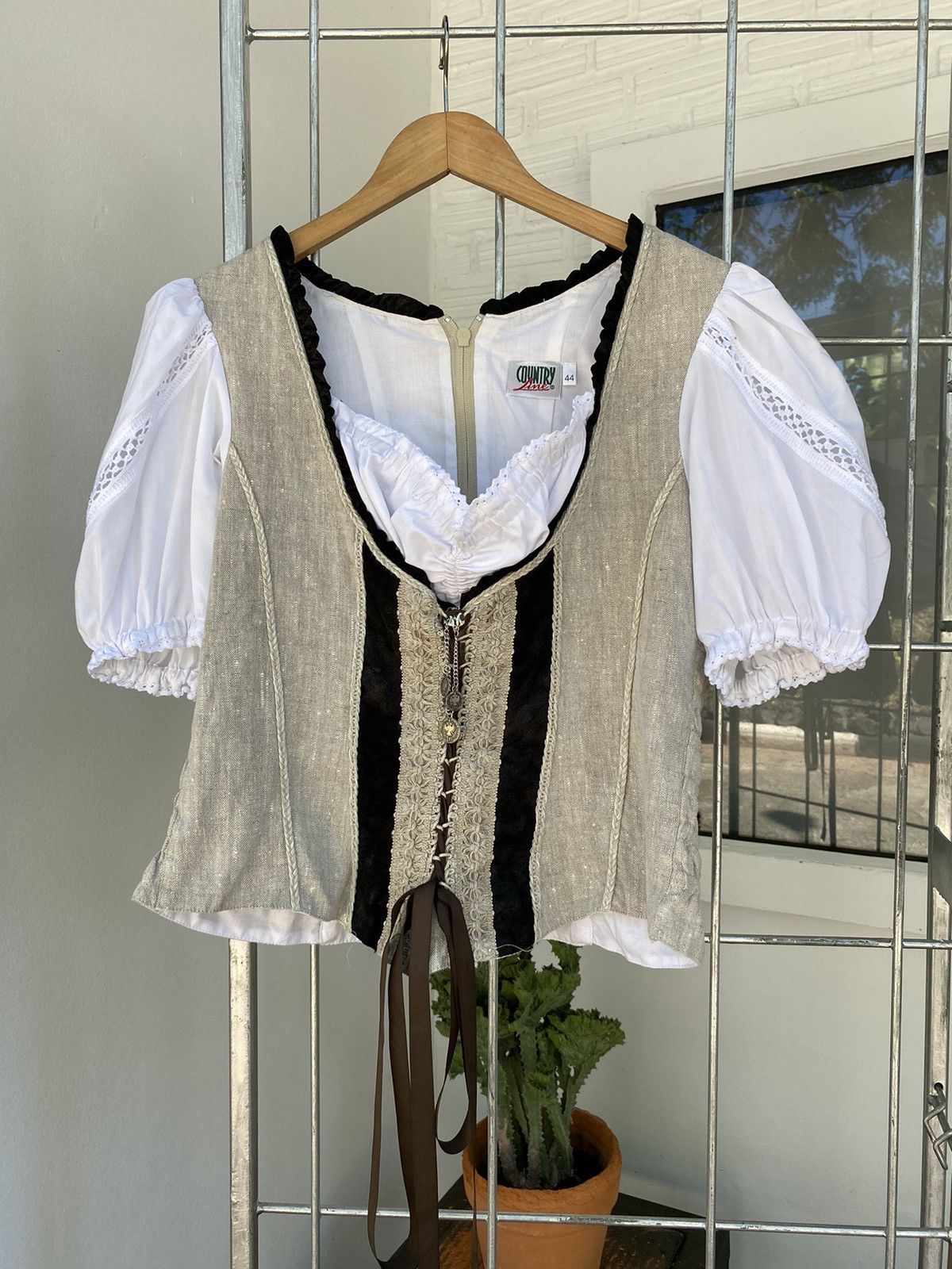 Country Line Lolita vintage blouse