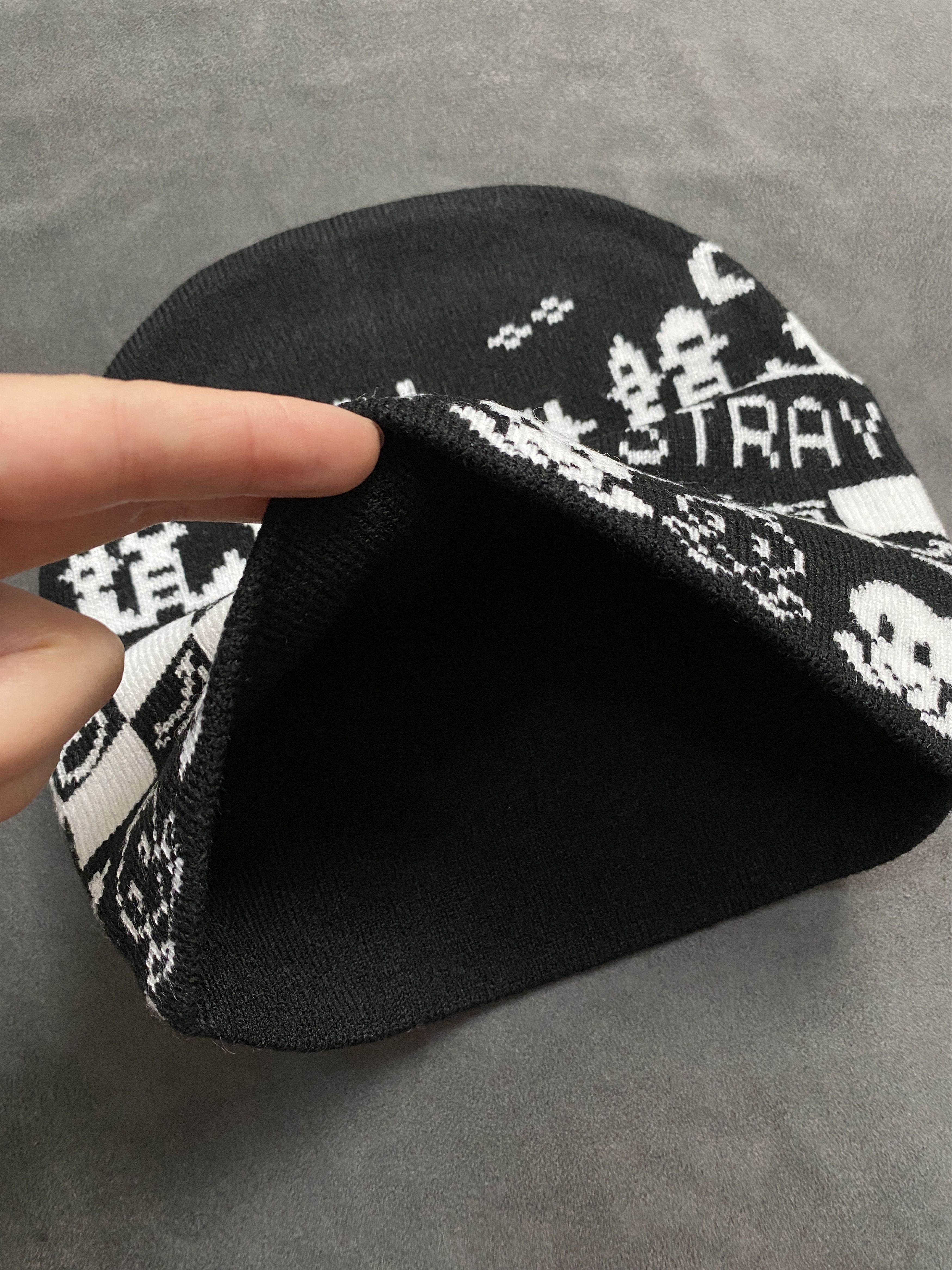 Japanese Brand Rare Stray Rats x Sonic Chao VMU No Cuff White Beanie Hat OS Size ONE SIZE - 7 Thumbnail