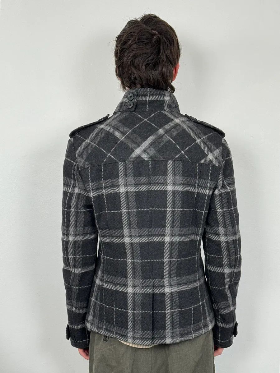 Dolce & Gabbana 2000s Dolce & Gabbana Grey Checkered Wool Buttoned Jacket Size US M / EU 48-50 / 2 - 2 Thumbnail