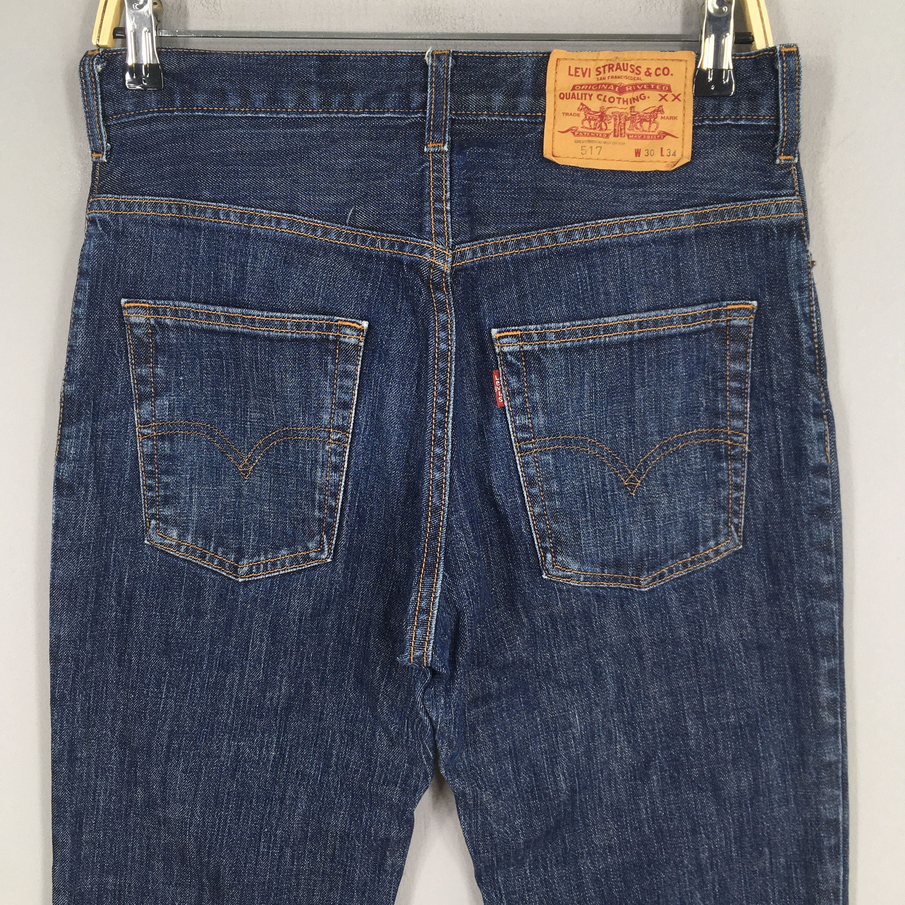 Levi's Size 28x28.5 Vintage Levi's 517 Bootcut Flare Jeans S794 Size US 28 / EU 44 - 9 Thumbnail
