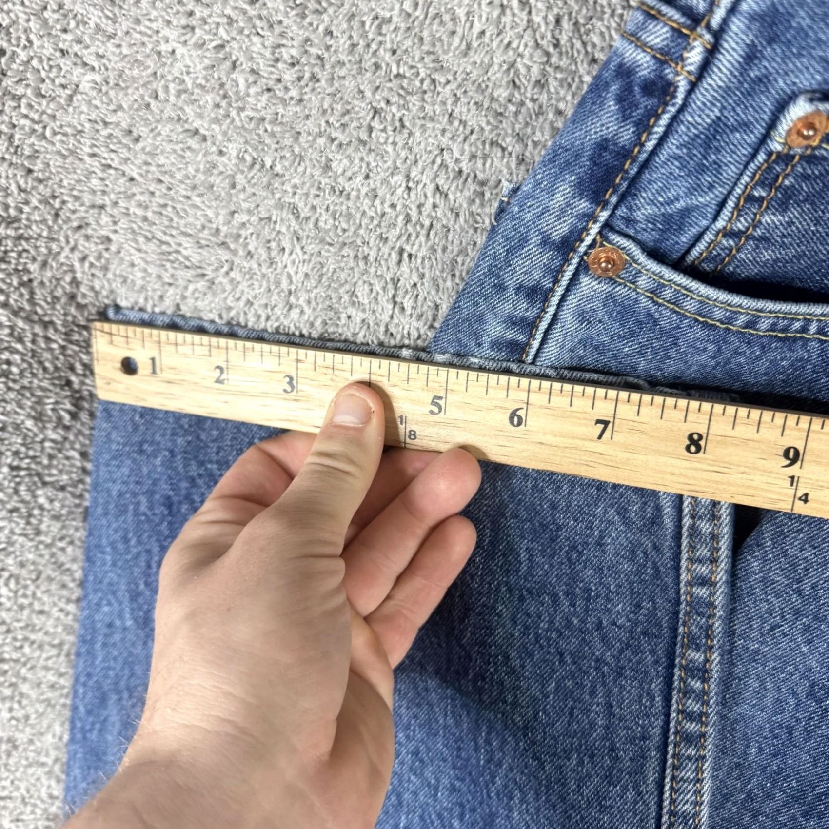 Levi's Levi's 550 Jeans Mens 36x29 Blue Relaxed Fit Tapered Leg Denim Medium Wash Casual Jeans Size US 36 / EU 52 - 7 Thumbnail