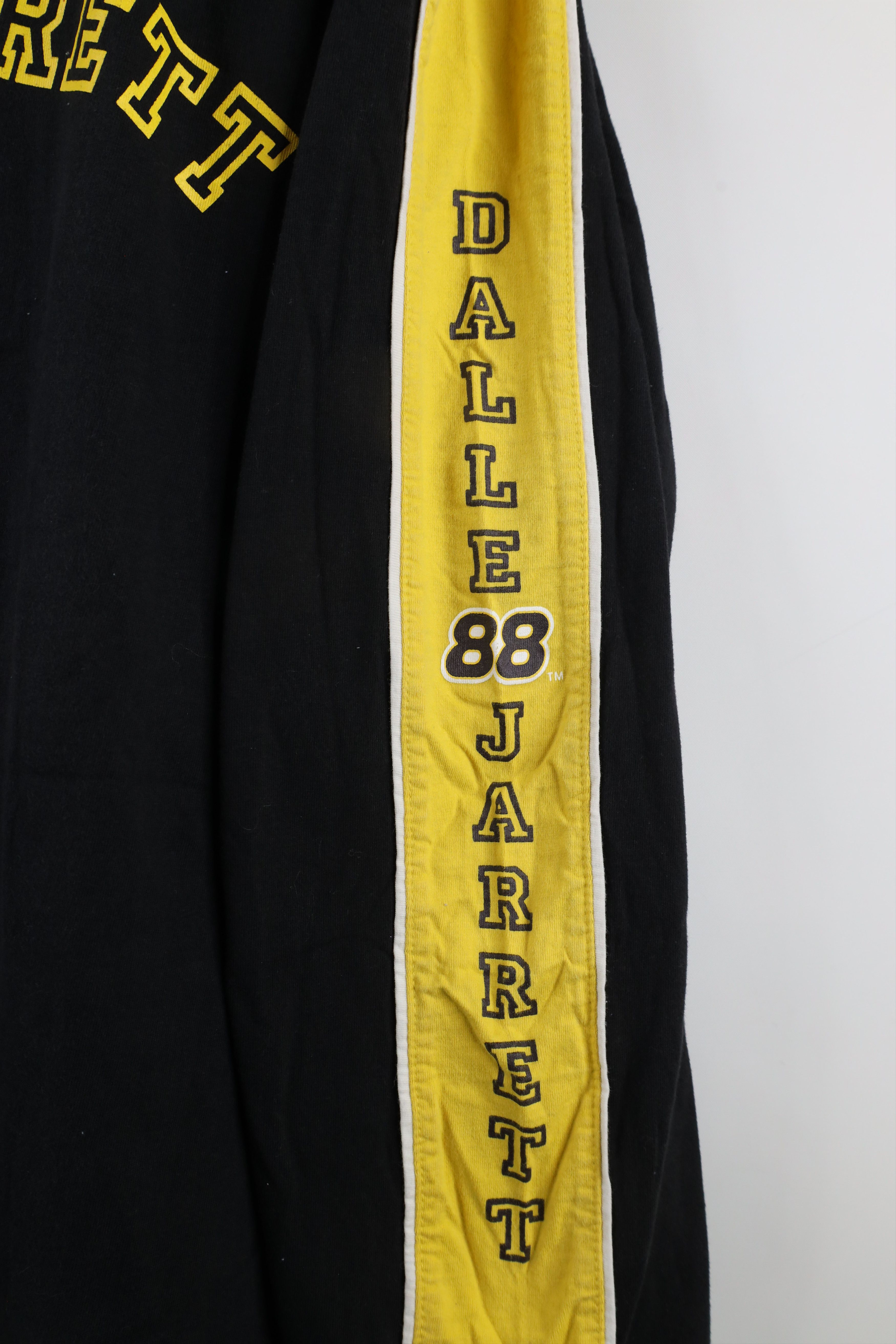 Vintage Vintage NASCAR Dale Jarrett Racing Long Sleeve T-Shirt Size US XL / EU 56 / 4 - 4 Thumbnail