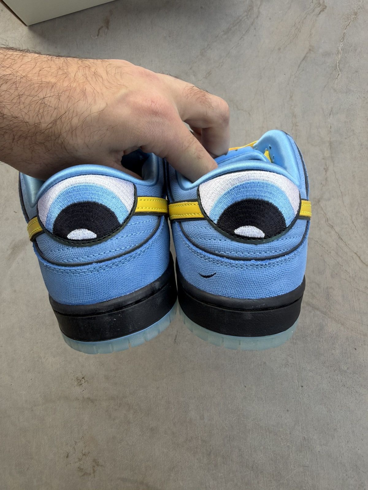 Nike Nike SB Dunk Low Pro “Powderpuff Girls – Bubbles” OG ALL 9M Size US 9 / EU 42 - 8 Thumbnail