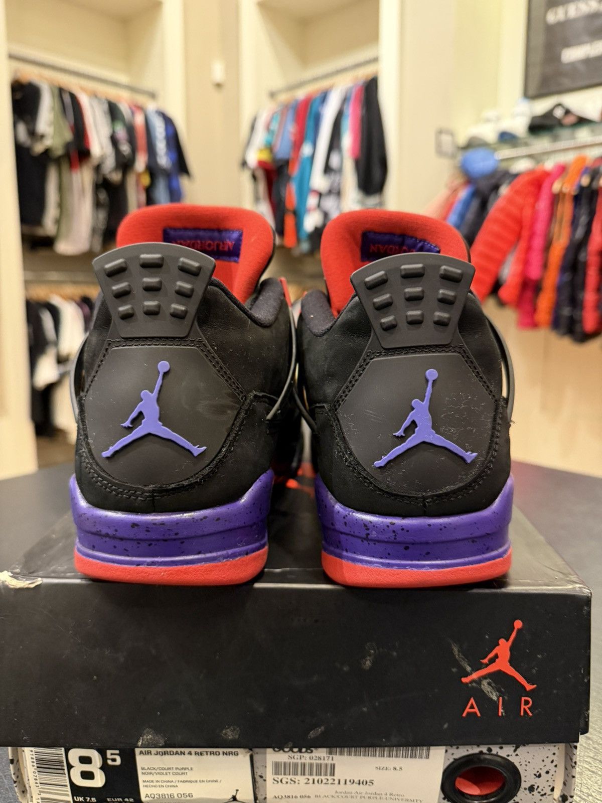Jordan Brand Jordan 4 Retro ‘Raptors Drake OVO’ Size US 8.5 / EU 41-42 - 3 Thumbnail