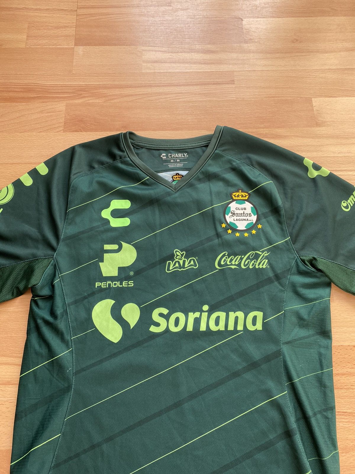 Other Santos Laguna Jersey GreenAuthentic Charly Jersey 2019-2020 Size US M / EU 48-50 / 2 - 2 Thumbnail