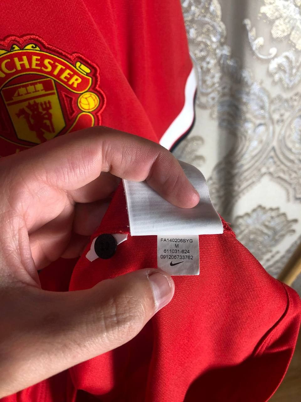 Nike Vintage Nike FC Manchester United England Soccer Jersey Y2K Size US M / EU 48-50 / 2 - 6 Thumbnail