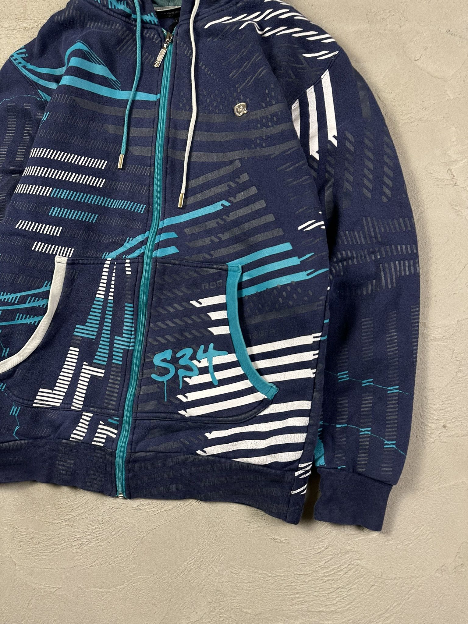 Rocawear Vintage Crazy Y2k Rocawear Fullprint Hiphop Rap Zip Hoodie Size US S / EU 44-46 / 1 - 6 Thumbnail