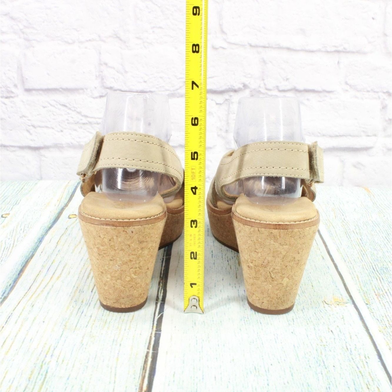 Clarks Clarks Tan Leather Ankle Strap Wedge Sandals Women's Size 10 Size US 10 / IT 40 - 6 Thumbnail