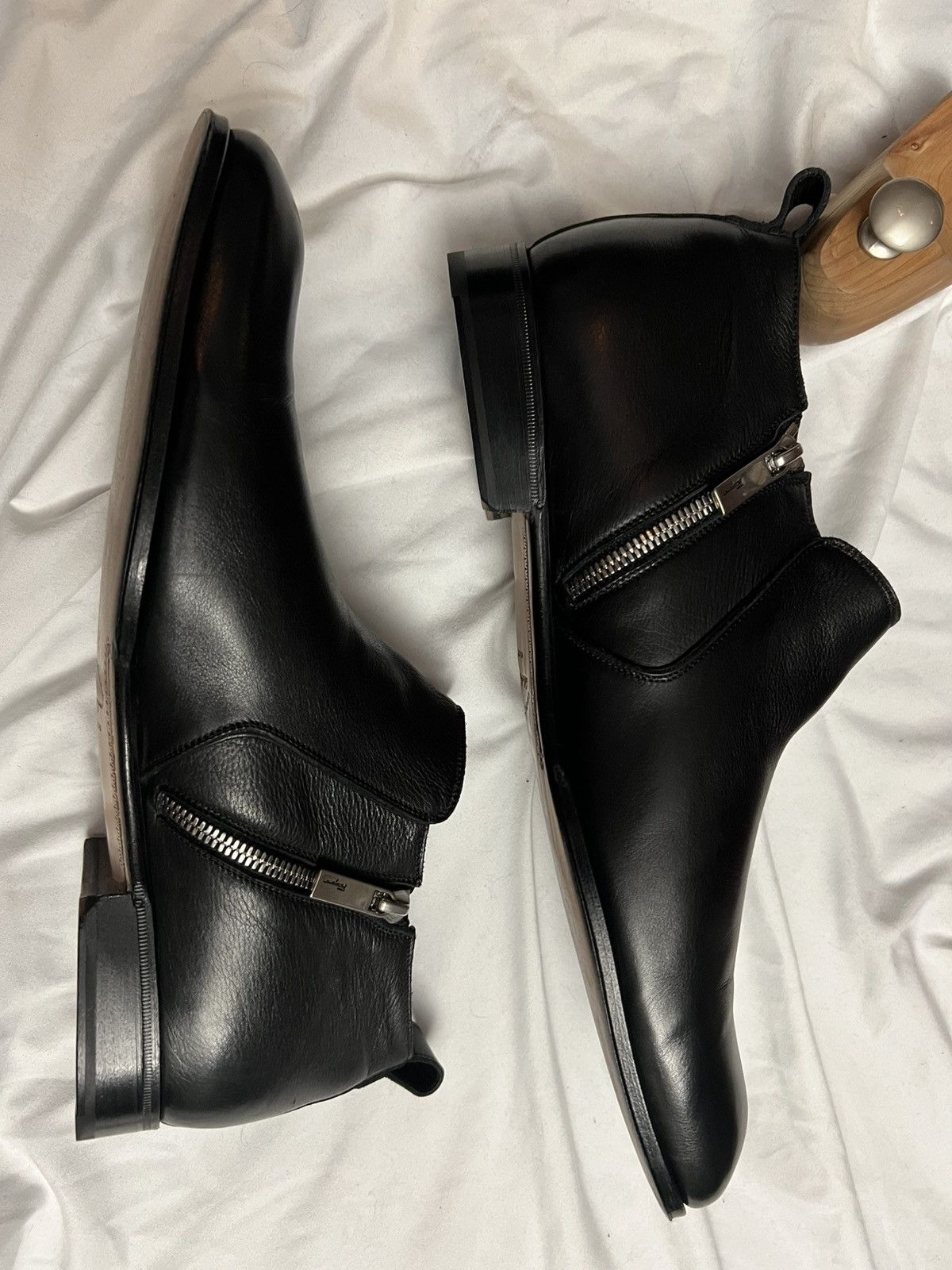 Salvatore Ferragamo LINK NERO CALF ALL LEATHER ANKLE BOOT Size US 10.5 / EU 43-44 - 6 Thumbnail