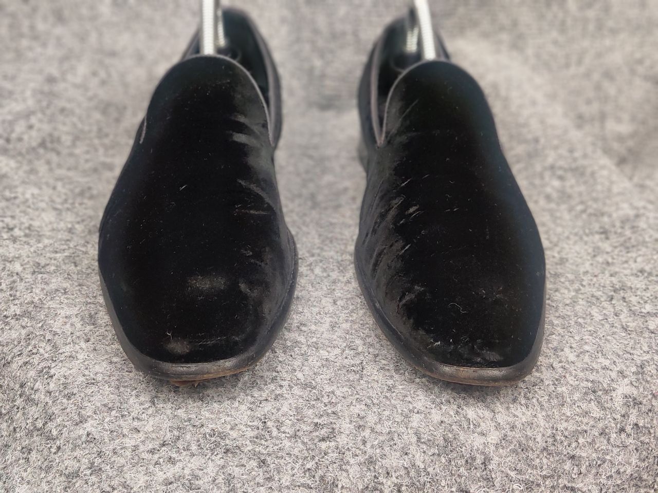 Dolce & Gabbana Dolce & Gabbana Velour Black Slip On loafers classic Shoes Size US 7 / EU 40 - 3 Thumbnail