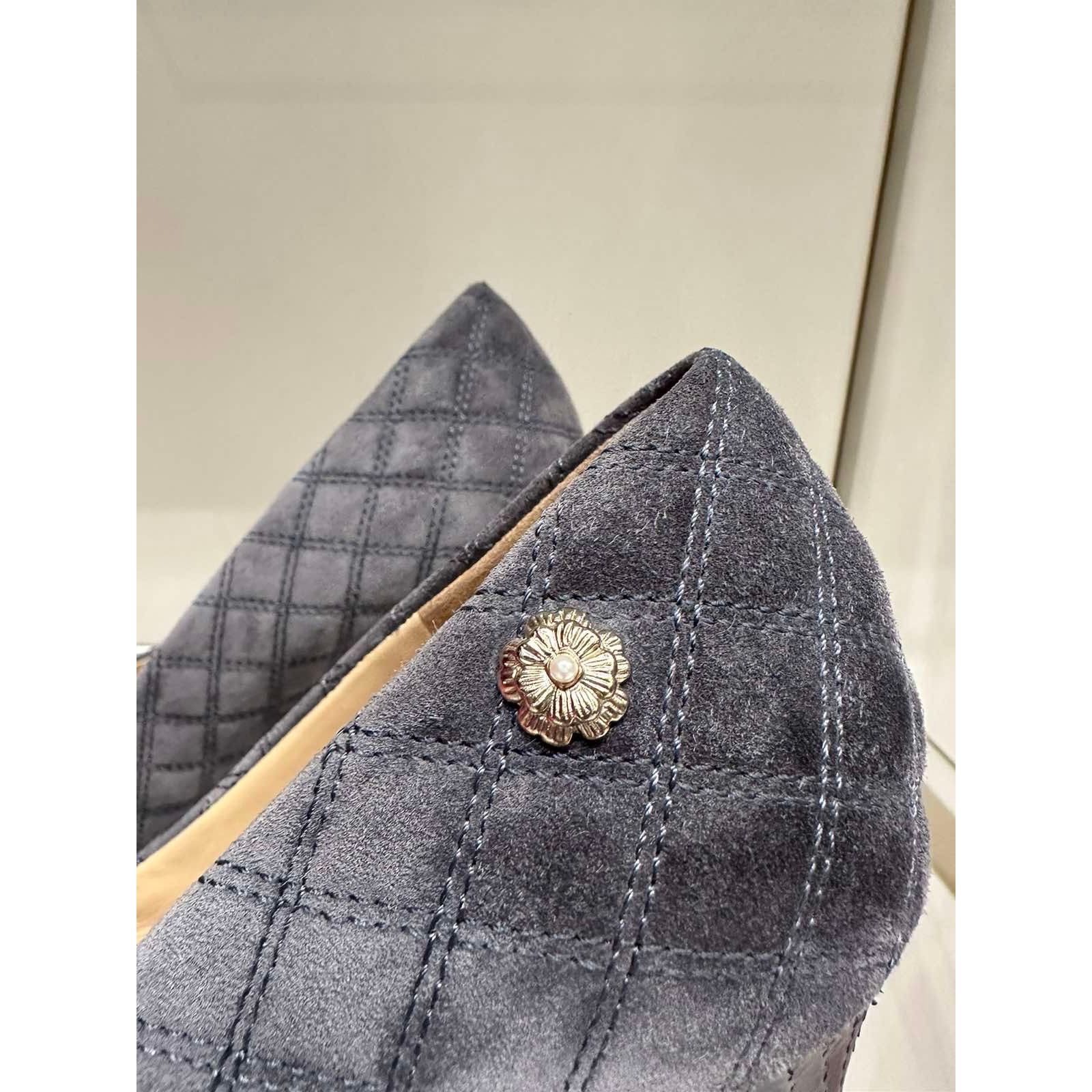 Chanel Chic Chanel Grey Quilted Suede Python Cap Toe CC Pumps 38 Size US 7 / IT 37 - 3 Thumbnail