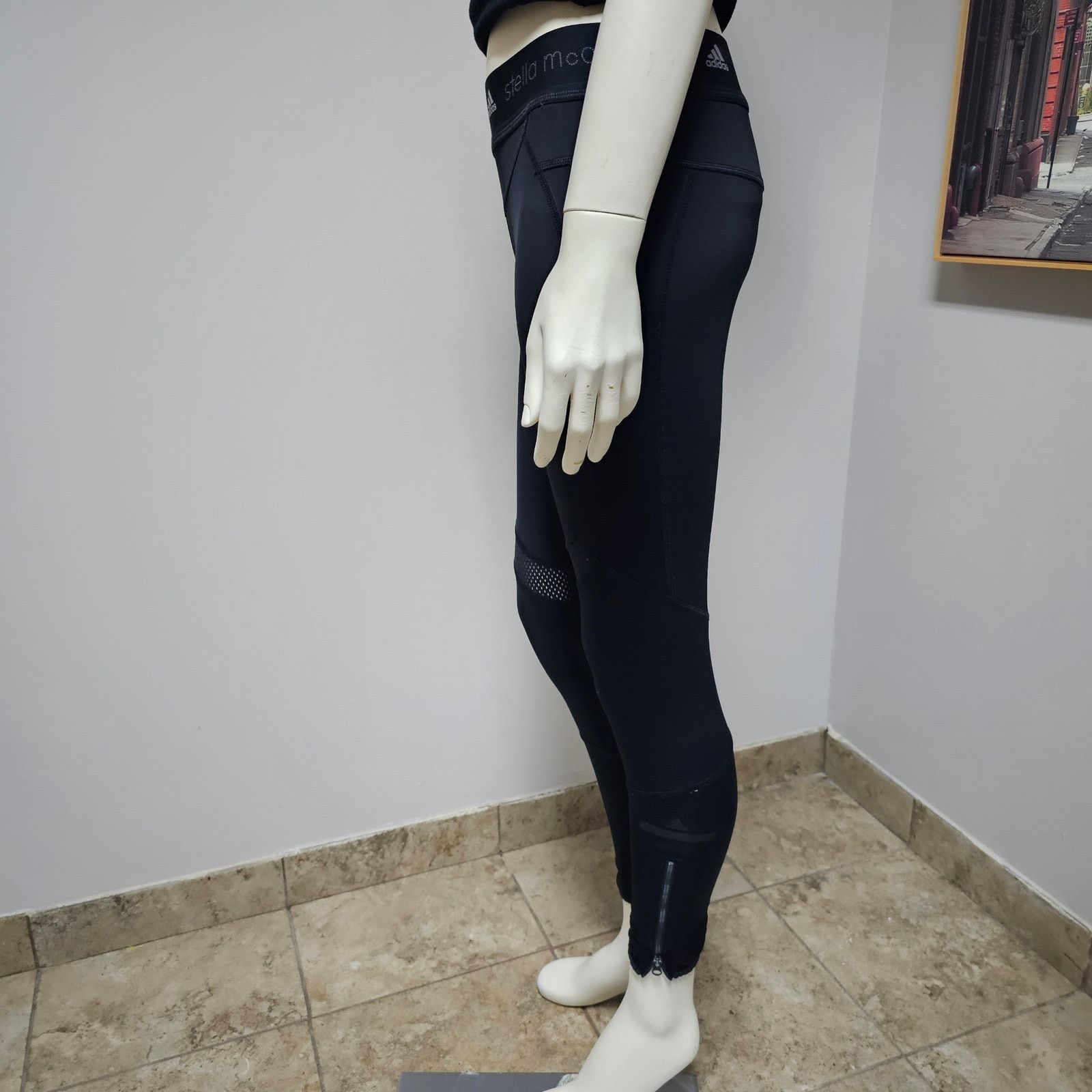 Stella McCartney Stella McCartney Adidas Leggings 7/8 sz M - ALTERED Size 26" / US 2 / IT 38 - 4 Thumbnail