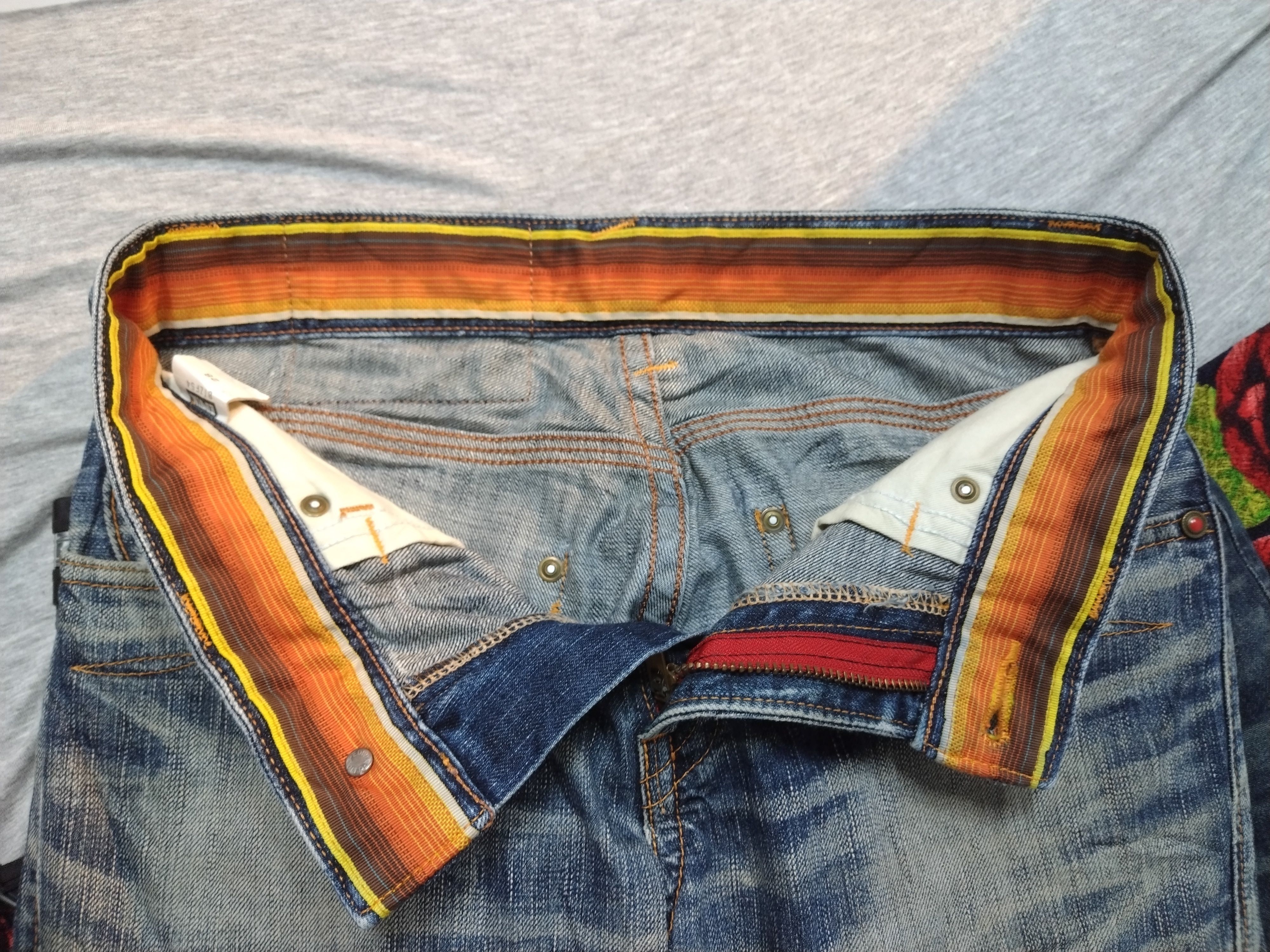 Edwin × Le Grande Bleu (L.G.B.) Nice patina & character vtg Edwin 503 Pearl Button Jeans Size US 30 / EU 46 - 11 Thumbnail