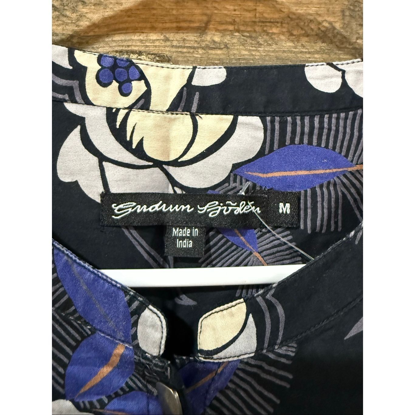 Guru Gudrun Sjoden Cotton Lightweight Floral button front blouse Size M / US 6-8 / IT 42-44 - 2 Thumbnail