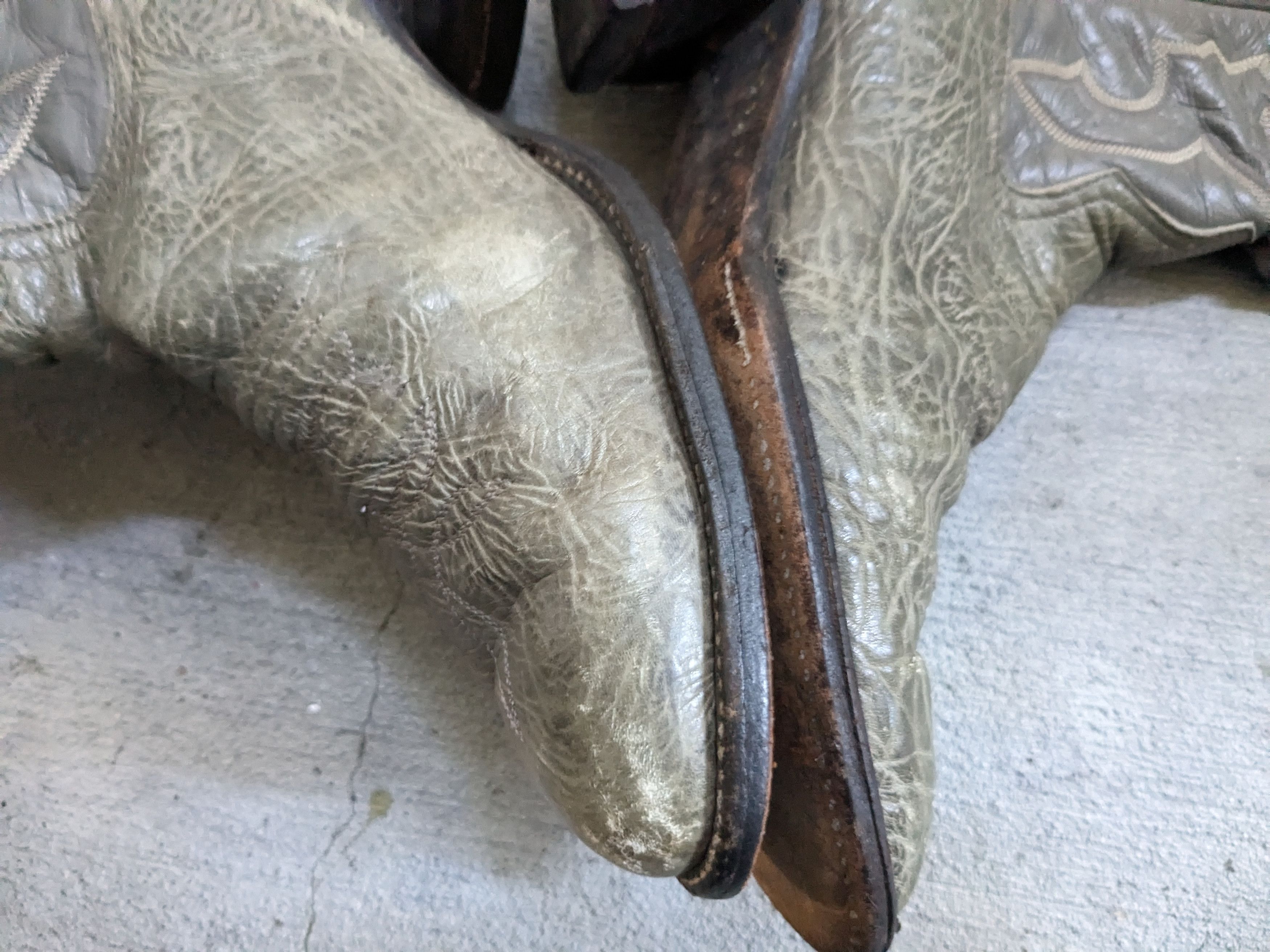 Larry Mahan Larry Mahan Cowboy Boots Olive Green Gray Leather 10 M Size US 10 / EU 43 - 13 Thumbnail