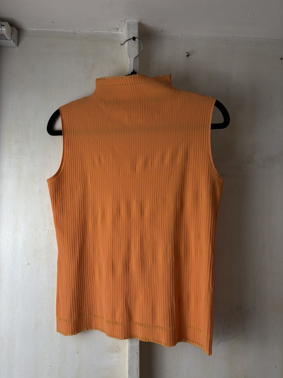 Issey Miyake Pleats Please Mid Neck sleeveless tops