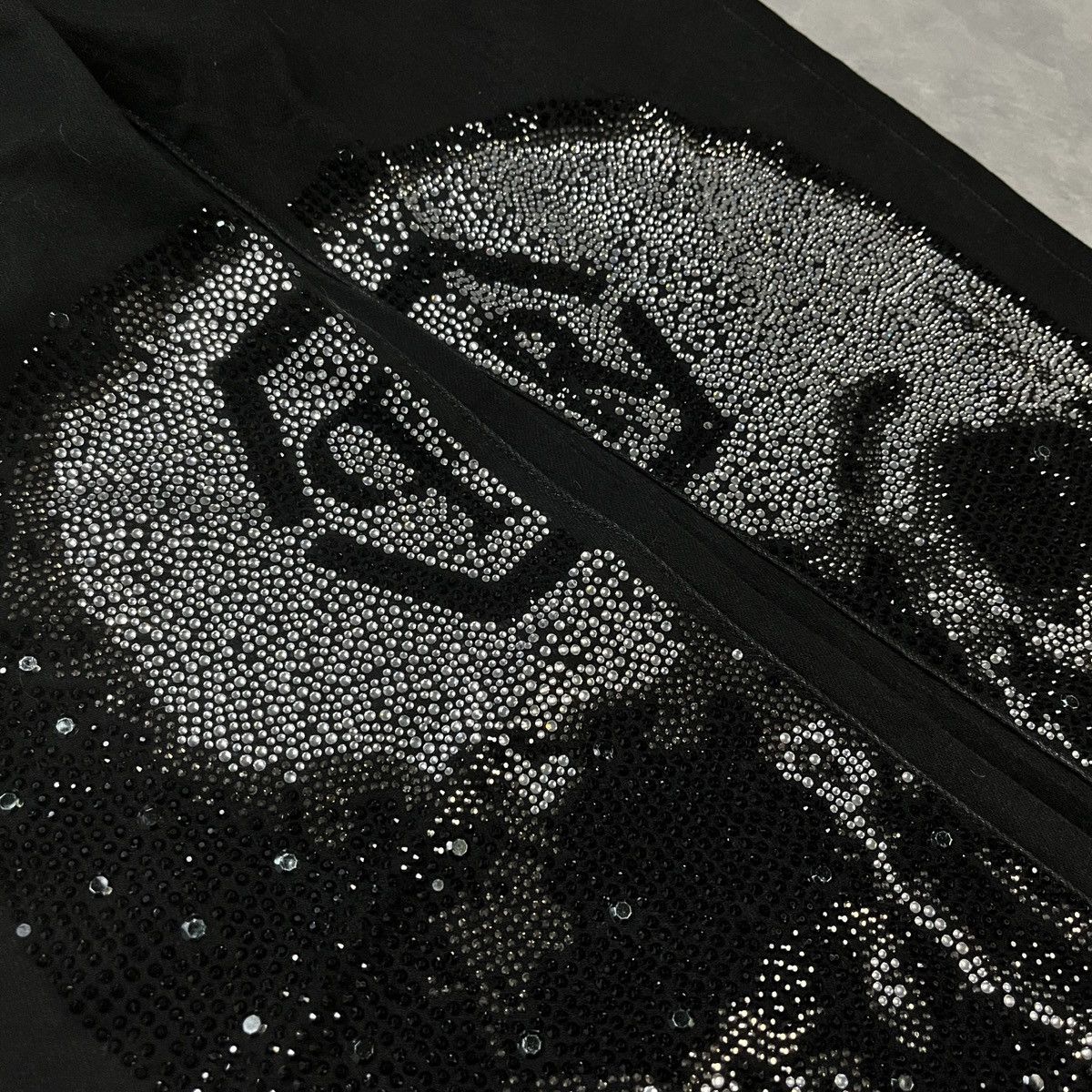 Japanese Brand Rhinestone Skull Embellished Denim Punk Rock Luxury Jeans Size US 38 / EU 54 - 3 Thumbnail