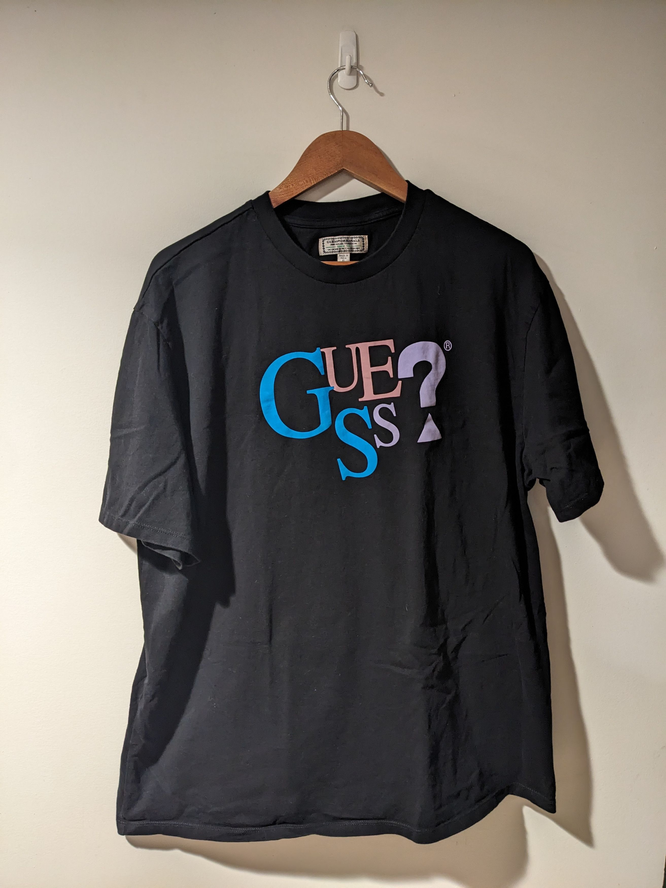 Guess × Vintage Vintage 90s Guess? Logo Streetwear Black X-Large T-Shirt Size US XL / EU 56 / 4 - 1 Thumbnail