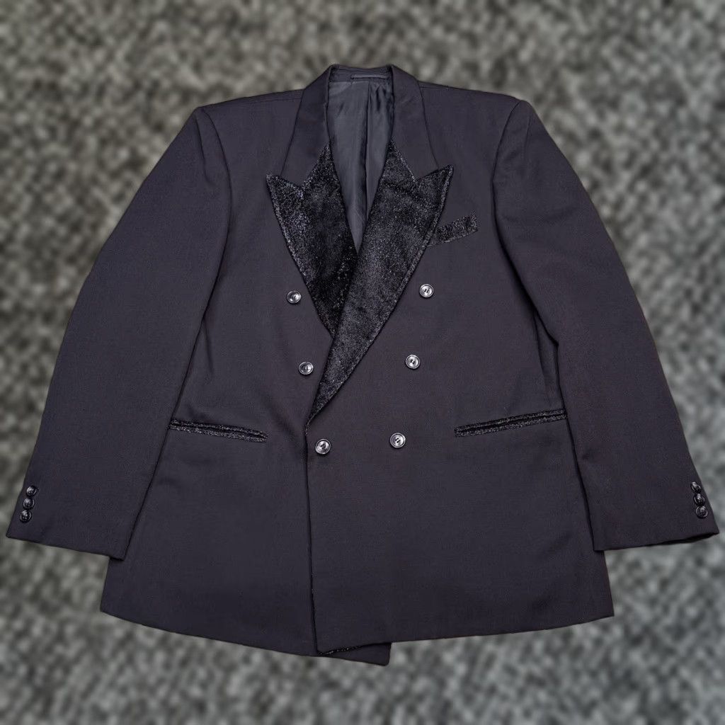 Pierre Cardin VINTAGE Pierre Cardin Tuxedo Suit Jacket Black Wool 42 Long Single-Breasted 6-Button Peak Lapel Mens Formal Wedding Classic 80s Size 42R - 1 Thumbnail